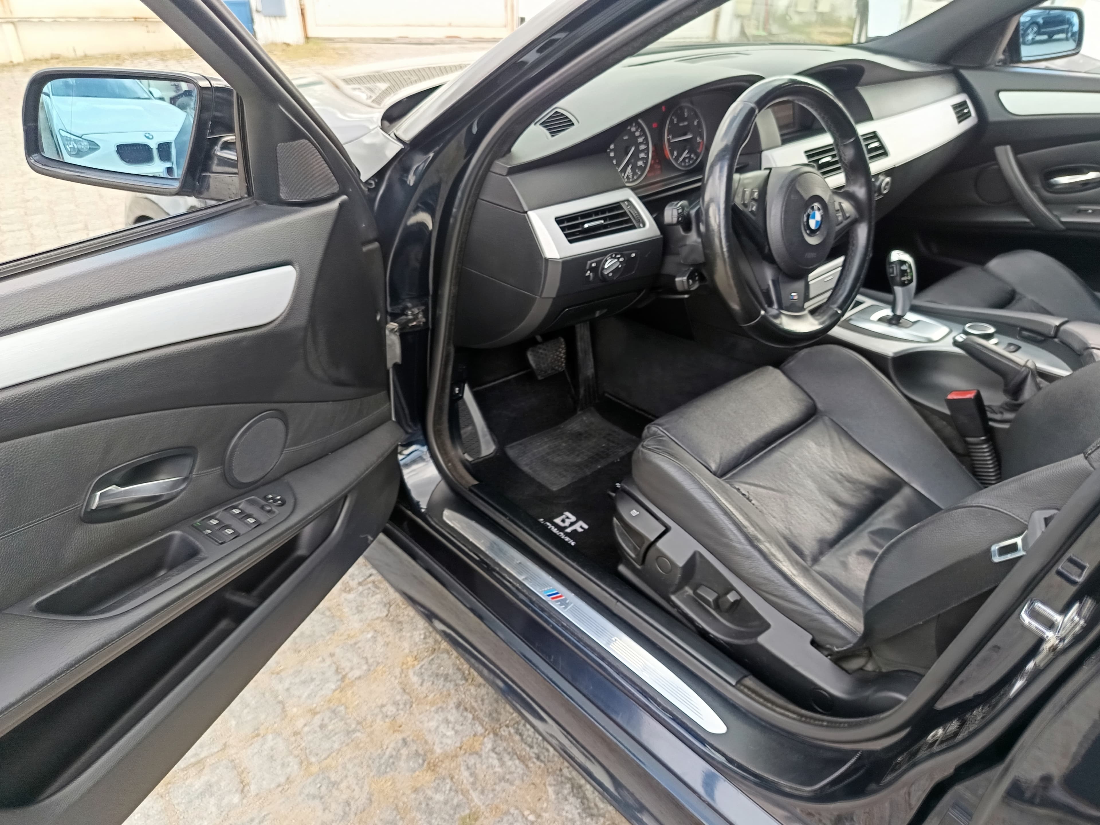BMW 520D · Ano 2008 — imagen 28