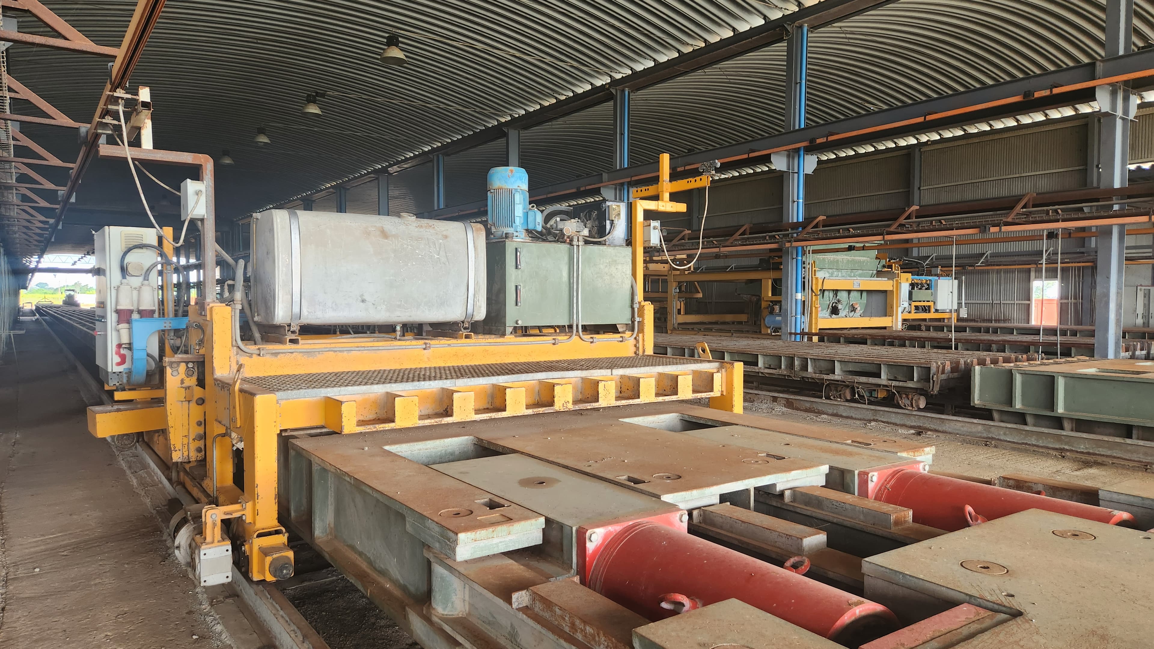 Unidade Industrial – Travessas Ferroviárias | Industrial Unit – Railway Sleepers | 工业单位 – 铁路轨枕 — imagem 9
