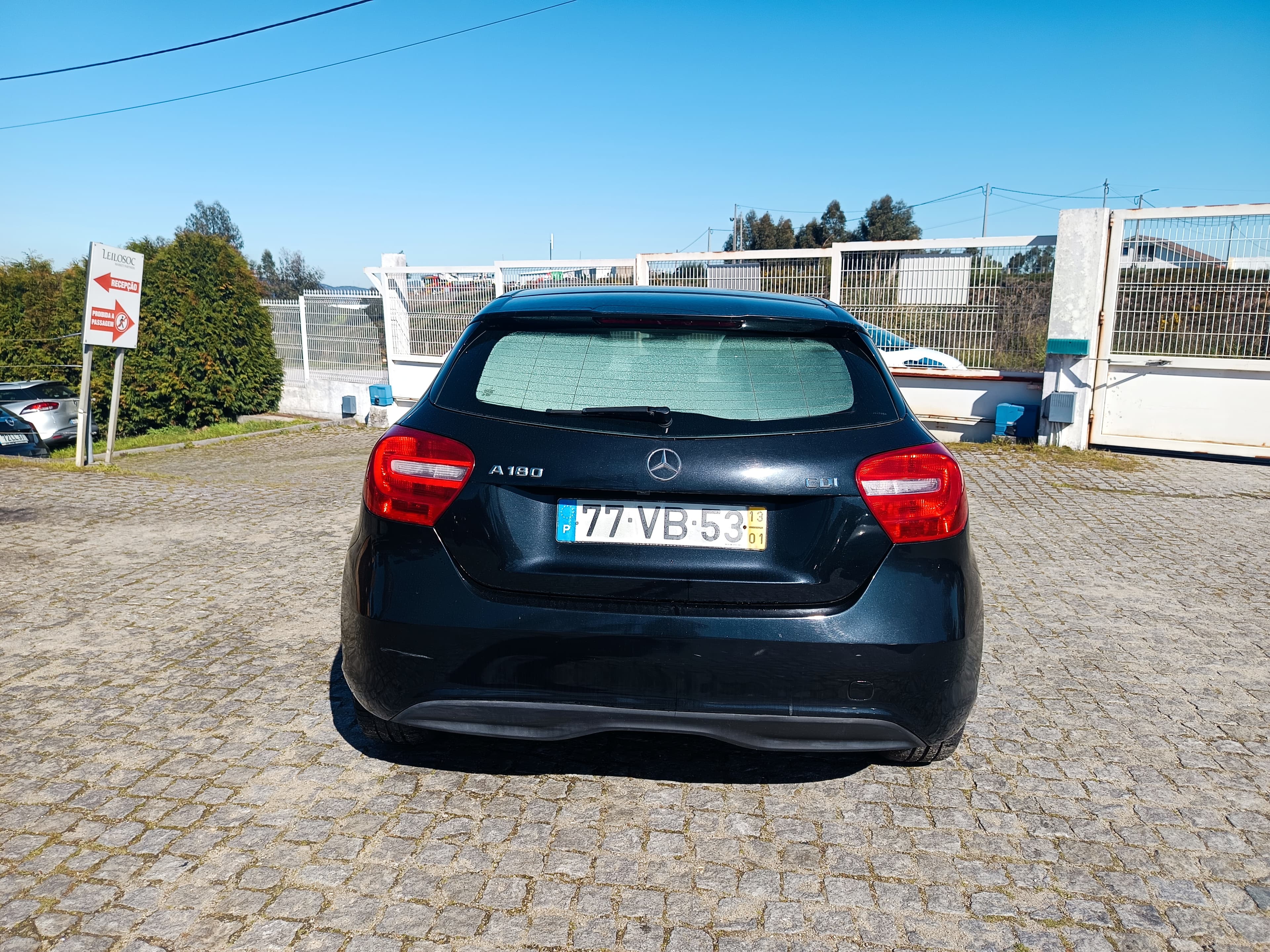 Mercedes-Benz A180 CDI · Ano 2013 — imagem 5