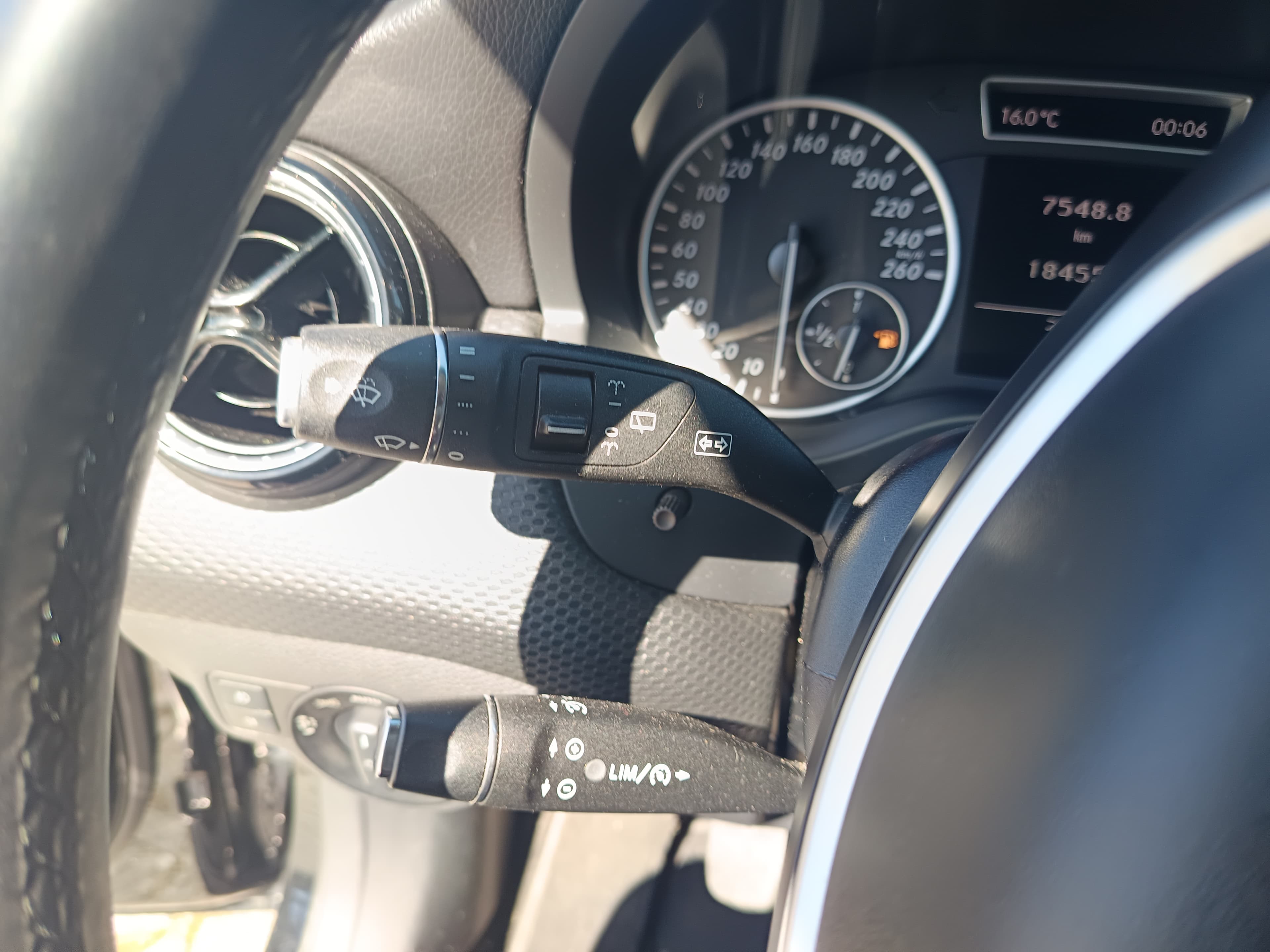 Mercedes-Benz A180 CDI · Ano 2013 — imagem 43