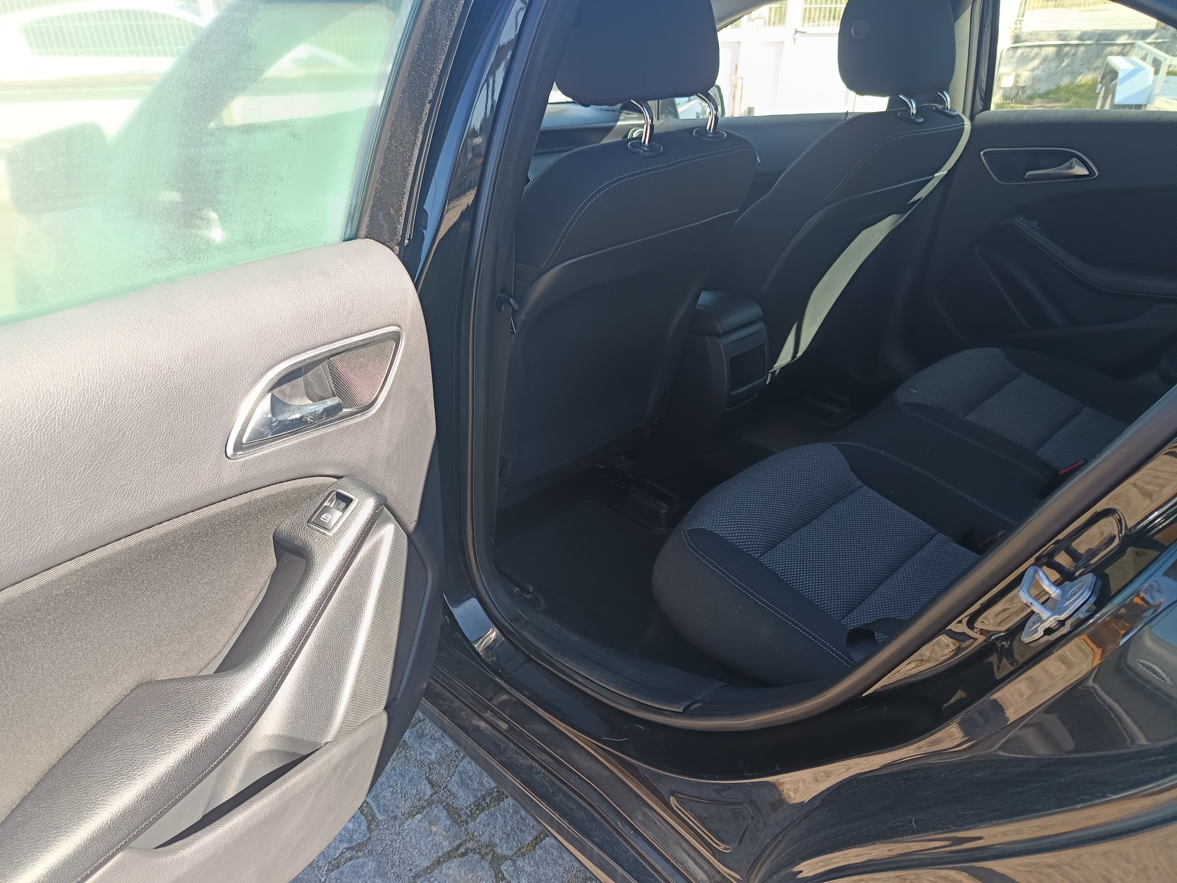 Mercedes-Benz A180 CDI · Ano 2013 — imagem 28