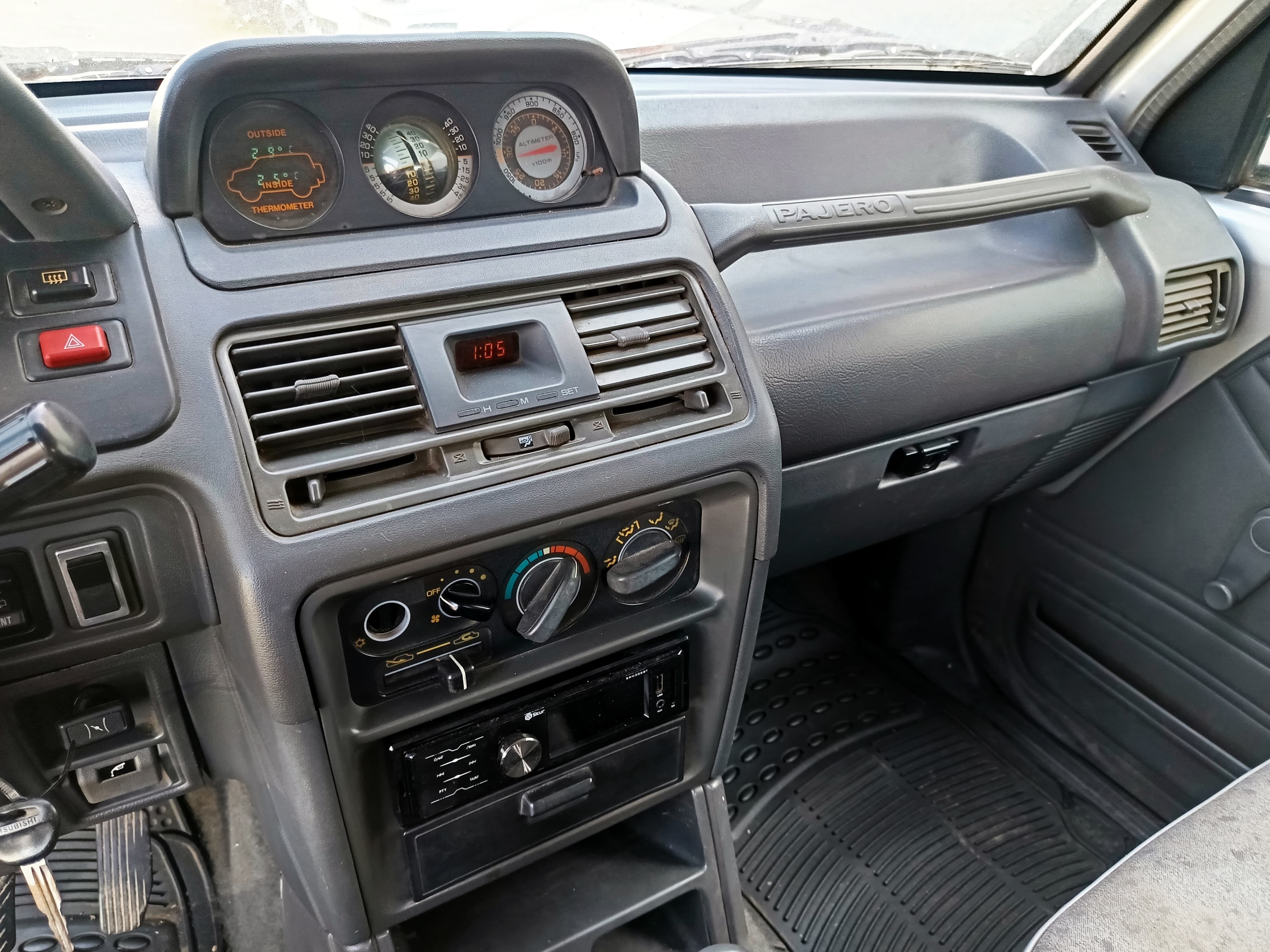 Mitsubishi Pajero · Ano 1994 — imagen 25