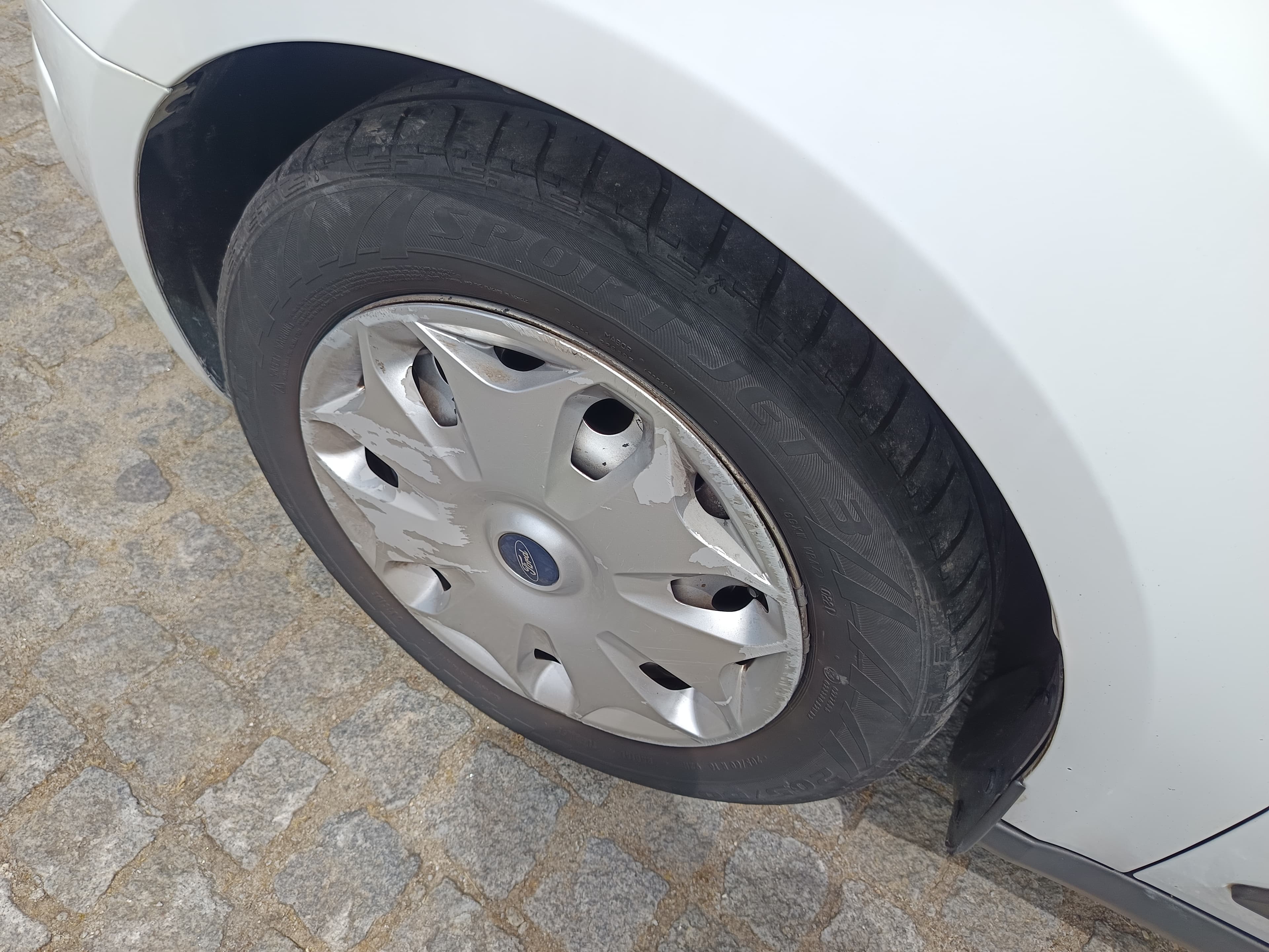 Ford Transit Connect · Ano 2014 — image 15
