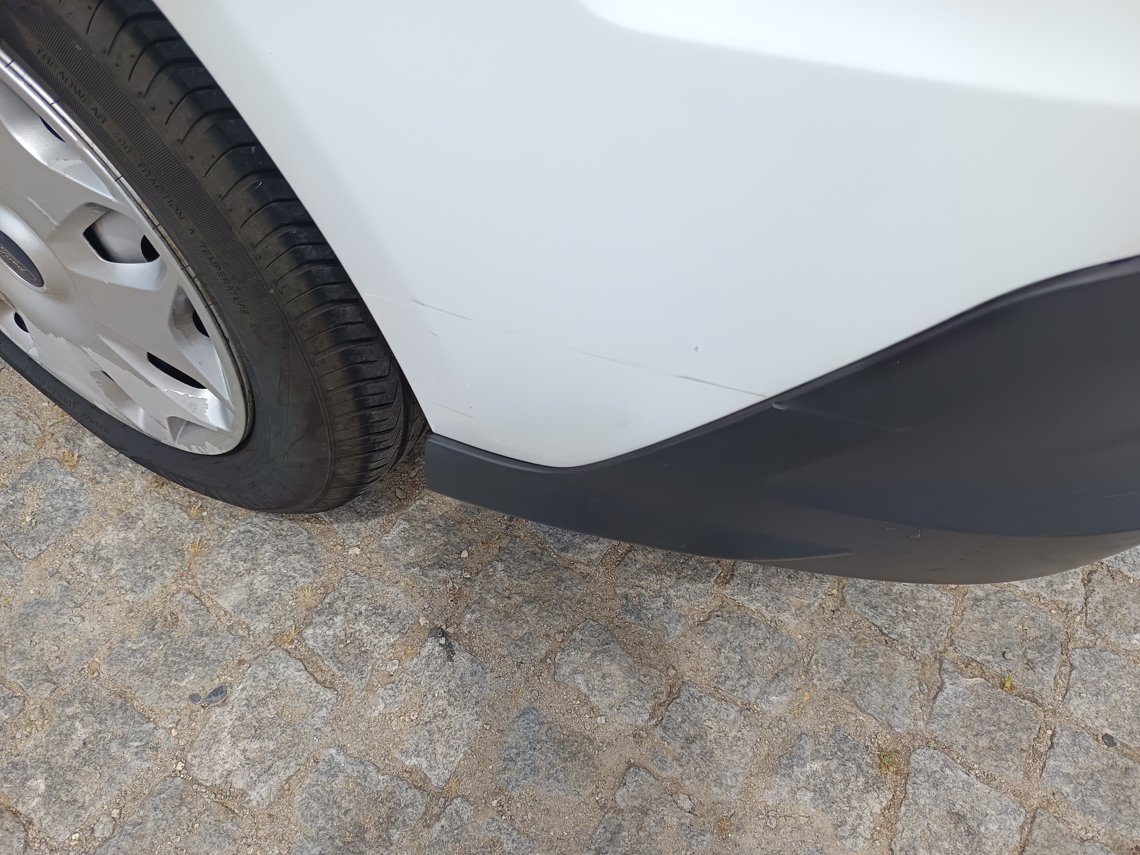 Ford Transit Connect · Ano 2014 — image 13