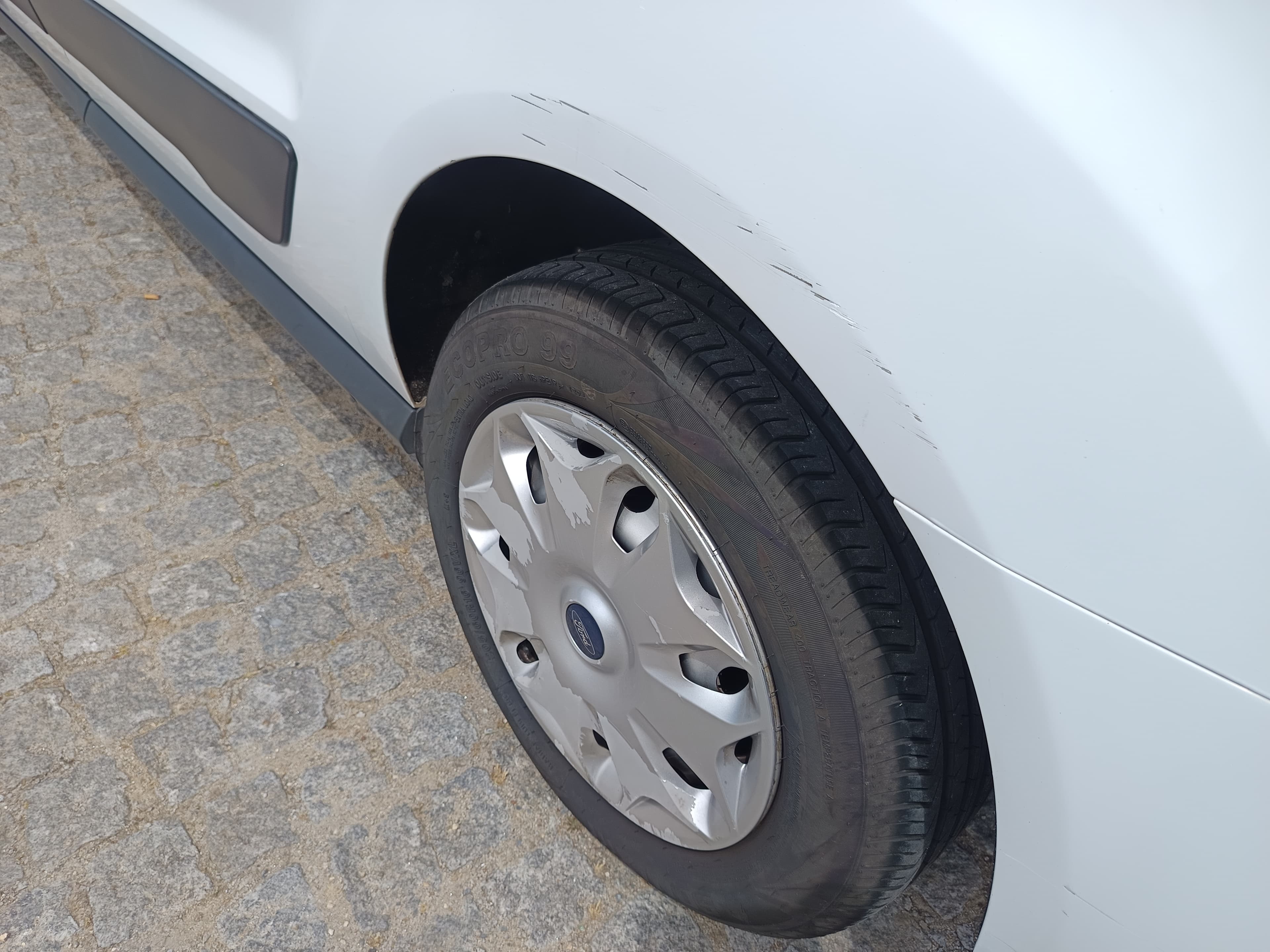 Ford Transit Connect · Ano 2014 — image 14