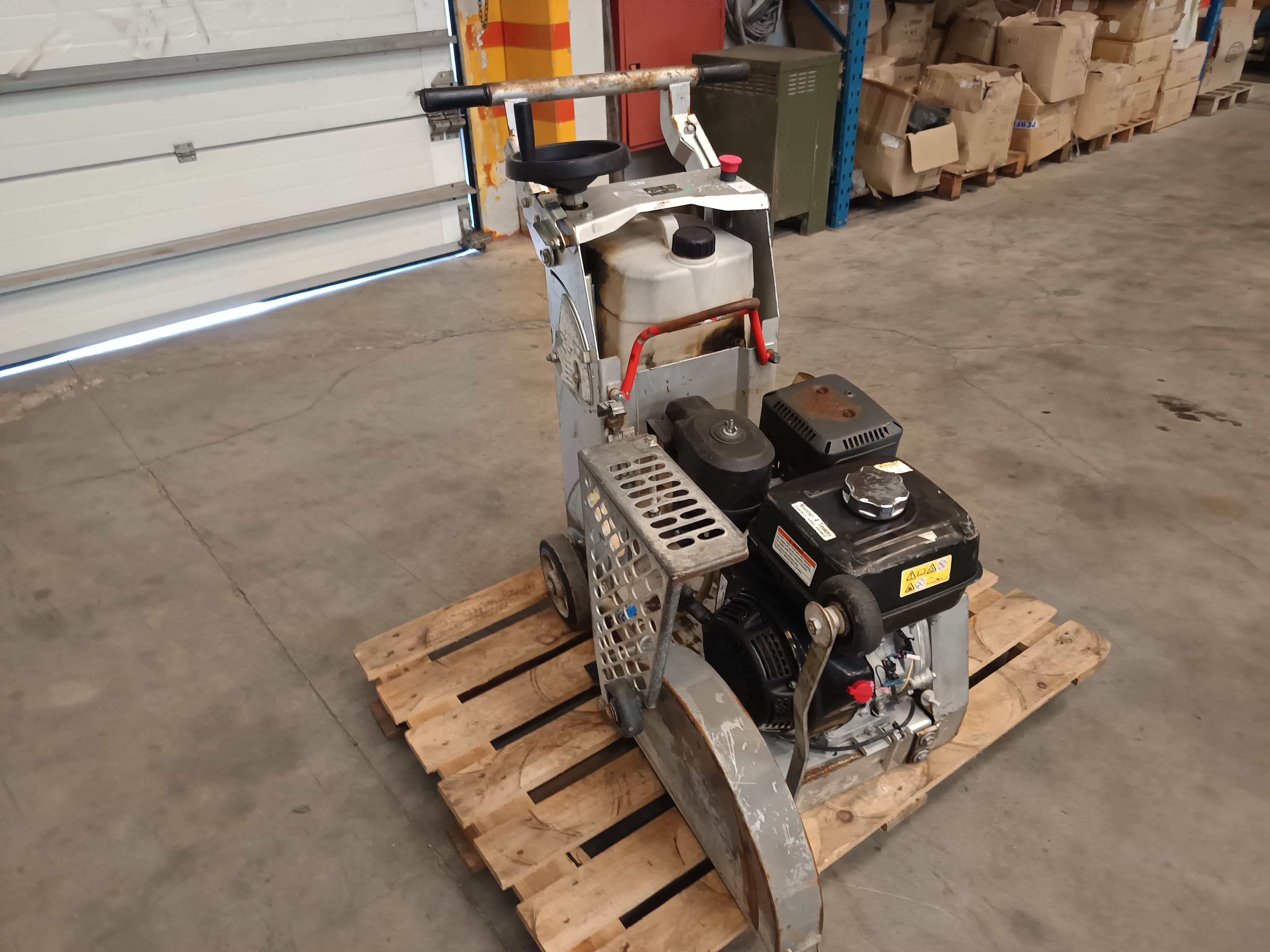 Máquina Corte Chão Husqvarna — imagen 2