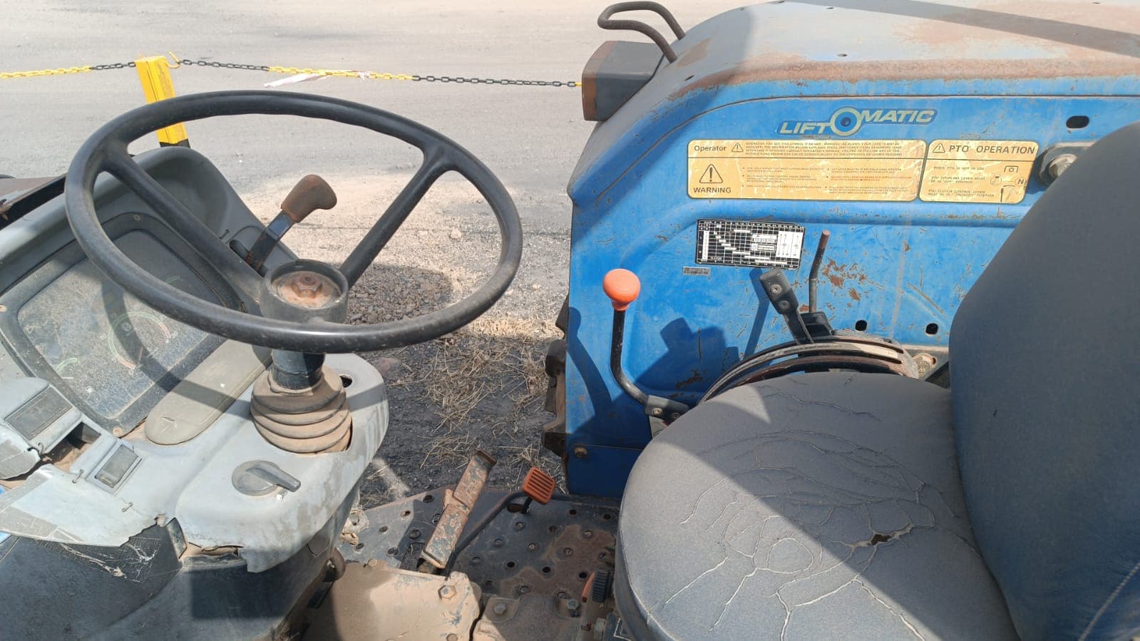 Trator New Holland/NHTT75 — imagem 2