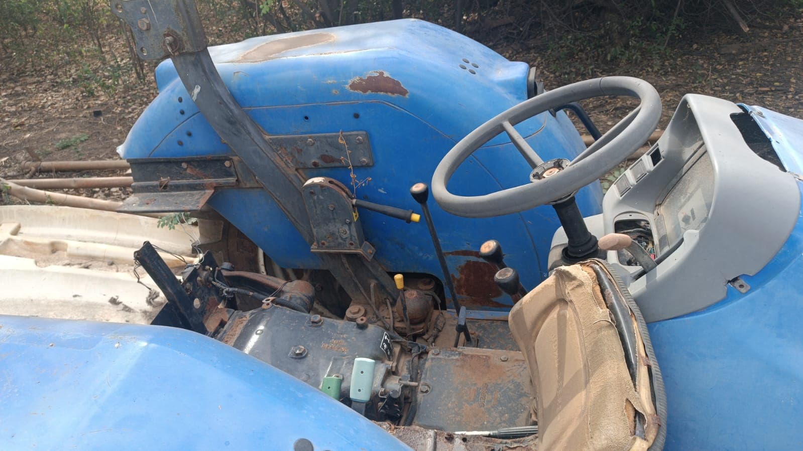 Trator - New Holland/TD80 — imagen 4