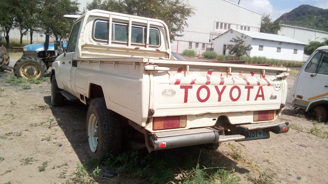Toyota/Land Cruiser - 2013 — imagen 3