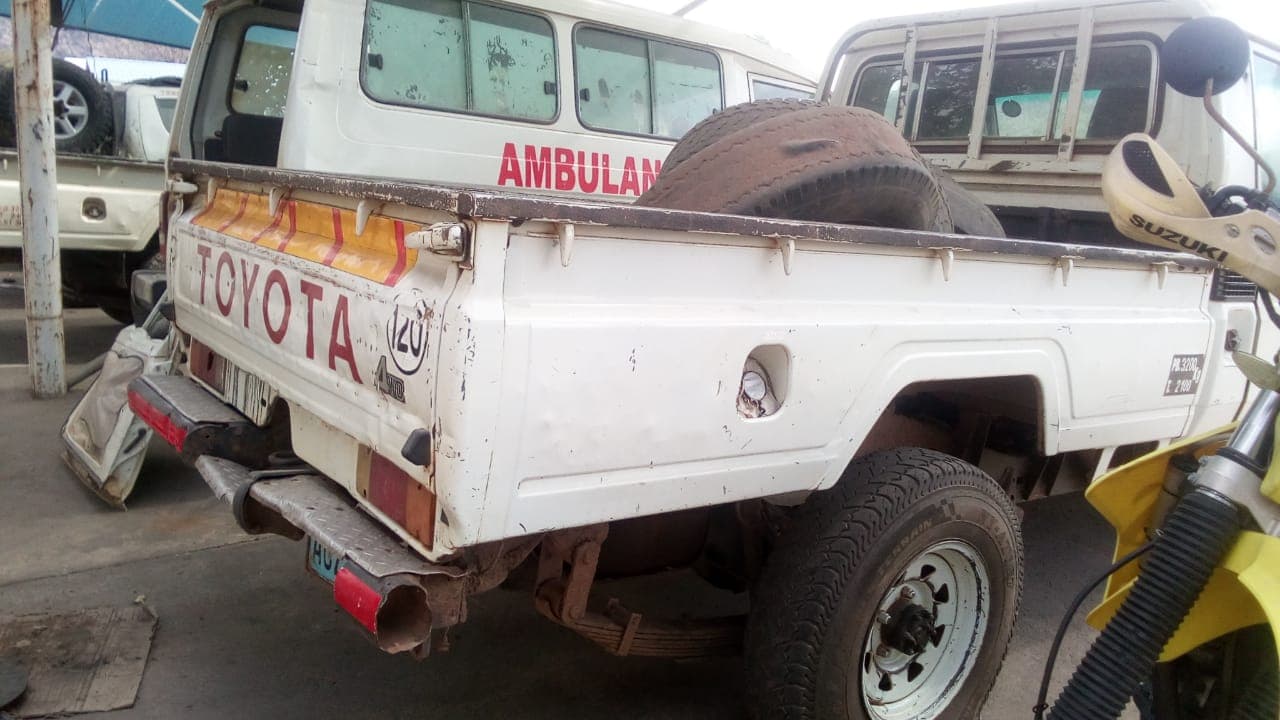 Toyota/Land Cruiser - 2012 — imagem 3
