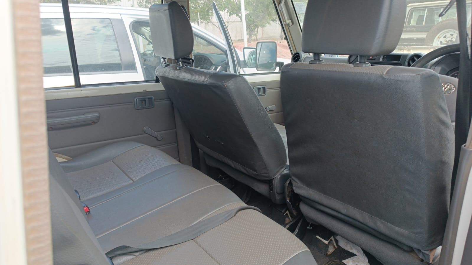 Toyota/LandCruiser  - 2014 — imagem 16