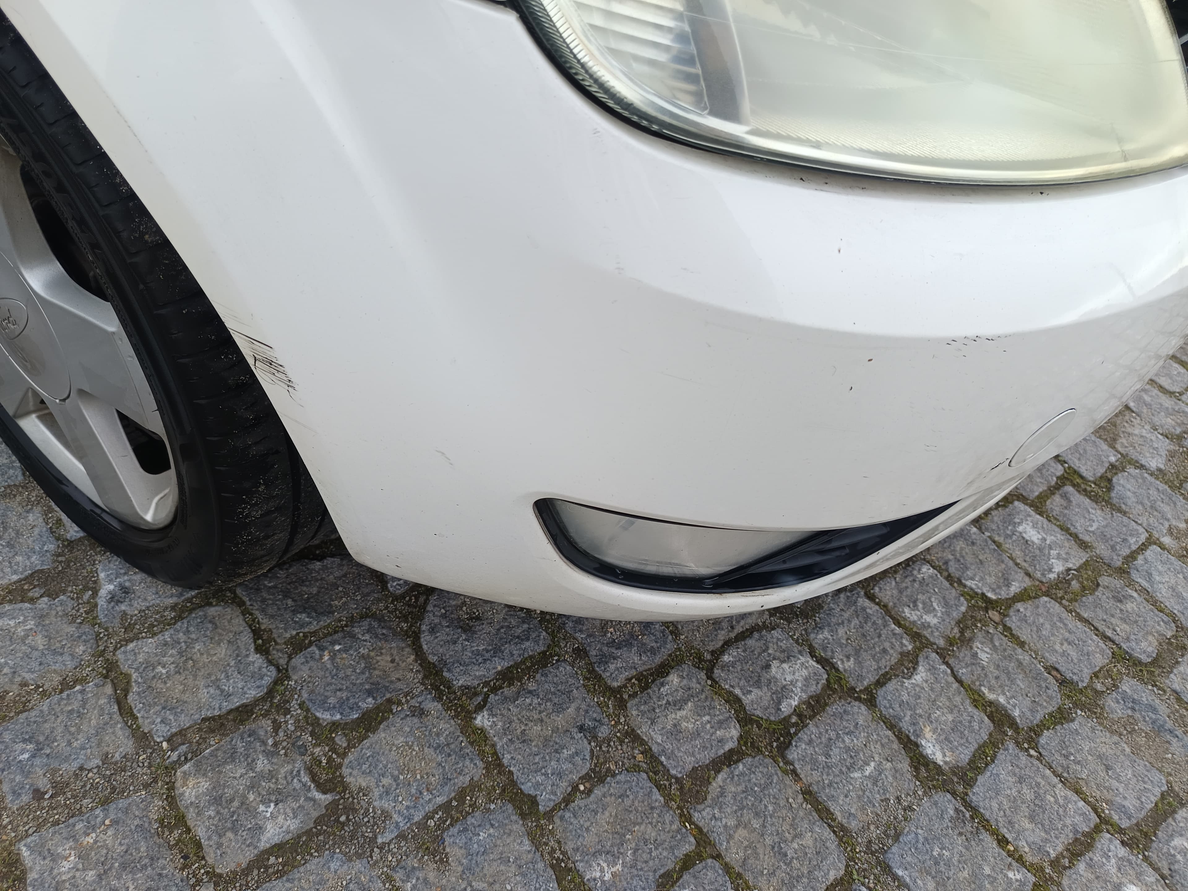 Ford Fiesta TDCI · Ano 2003 — imagem 7