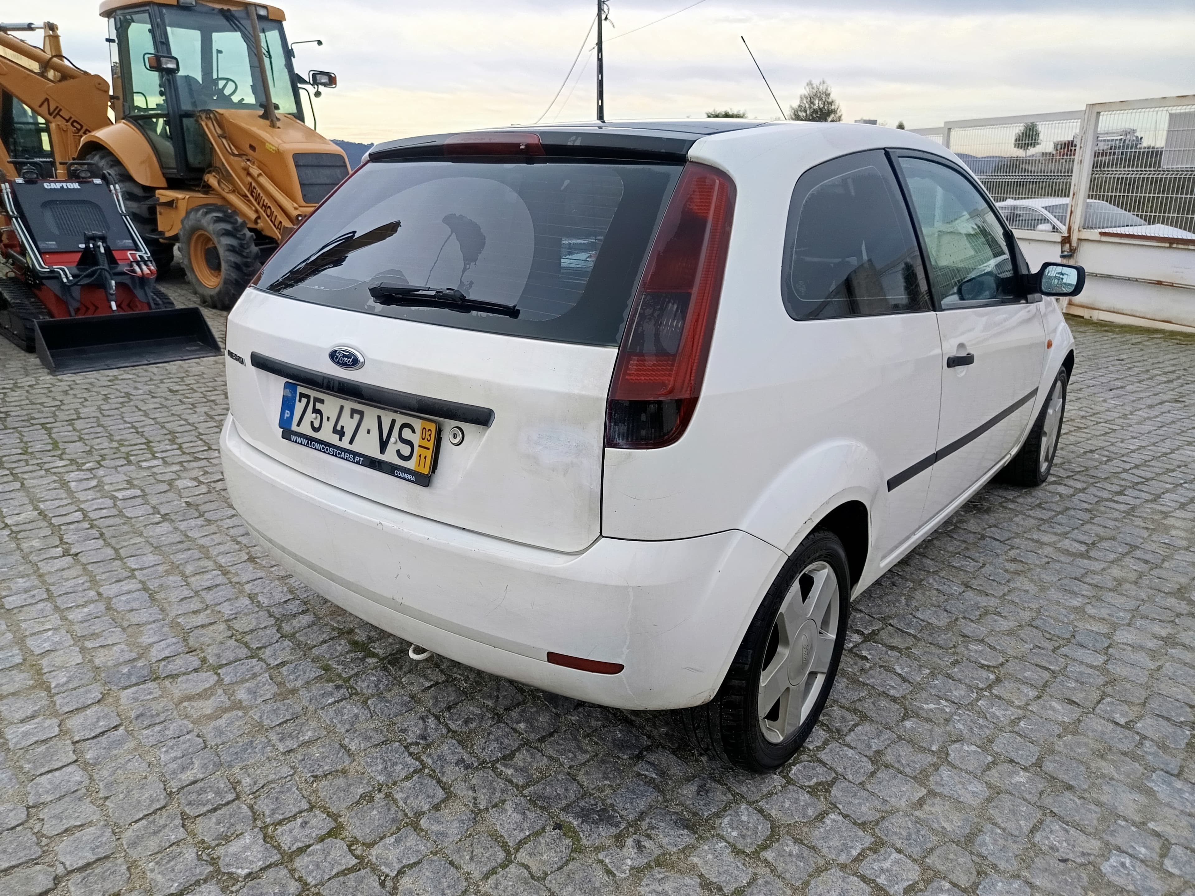 Ford Fiesta TDCI · Ano 2003 — imagem 4