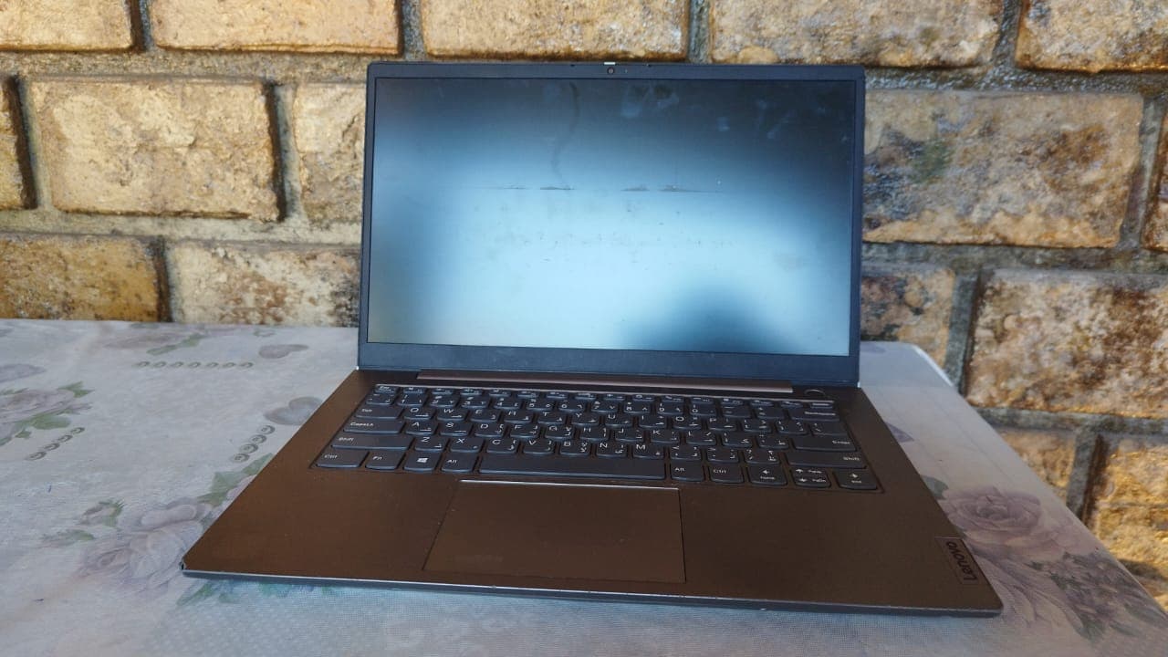 Portátil - Lenovo/ThinkPad