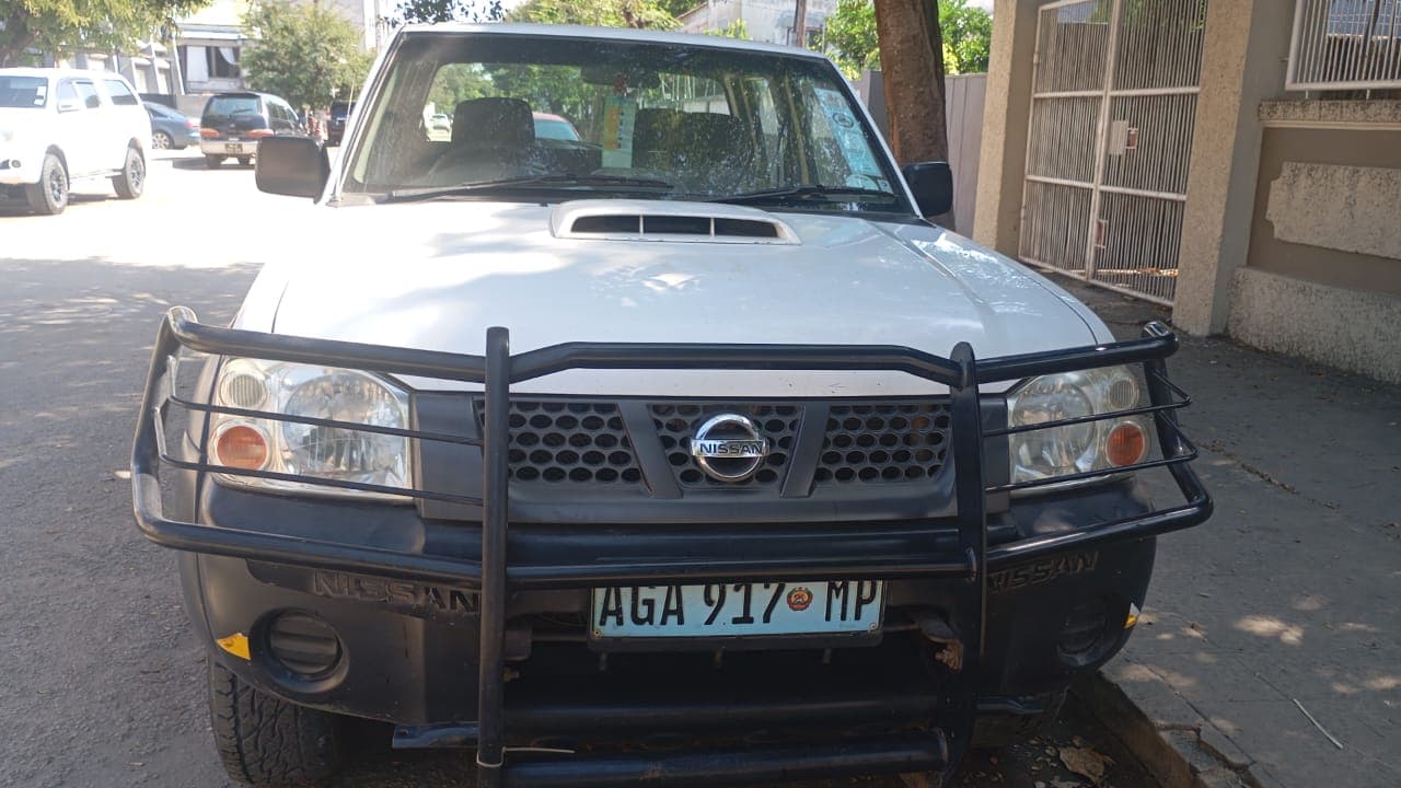 Nissan/Hardbody NP300 - 2017 — image 2