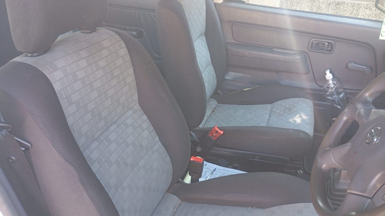 Nissan/Hardbody NP300 - 2017 — image 17