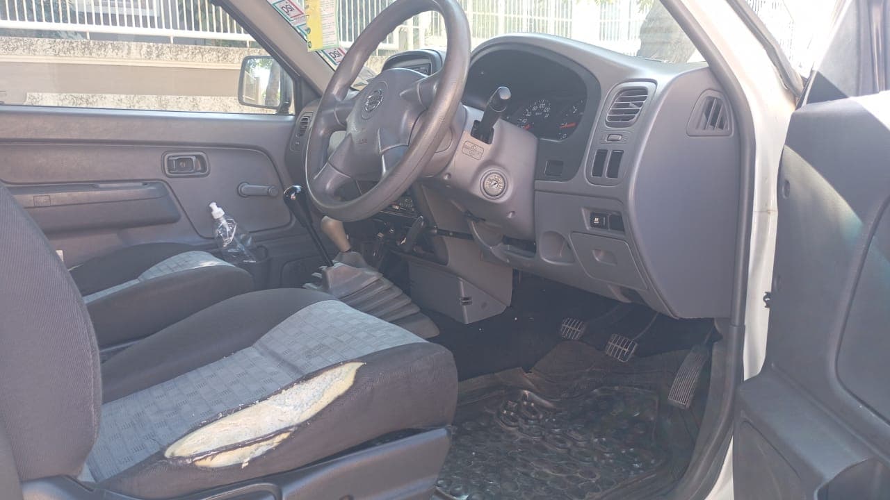 Nissan/Hardbody NP300 - 2017 — image 11