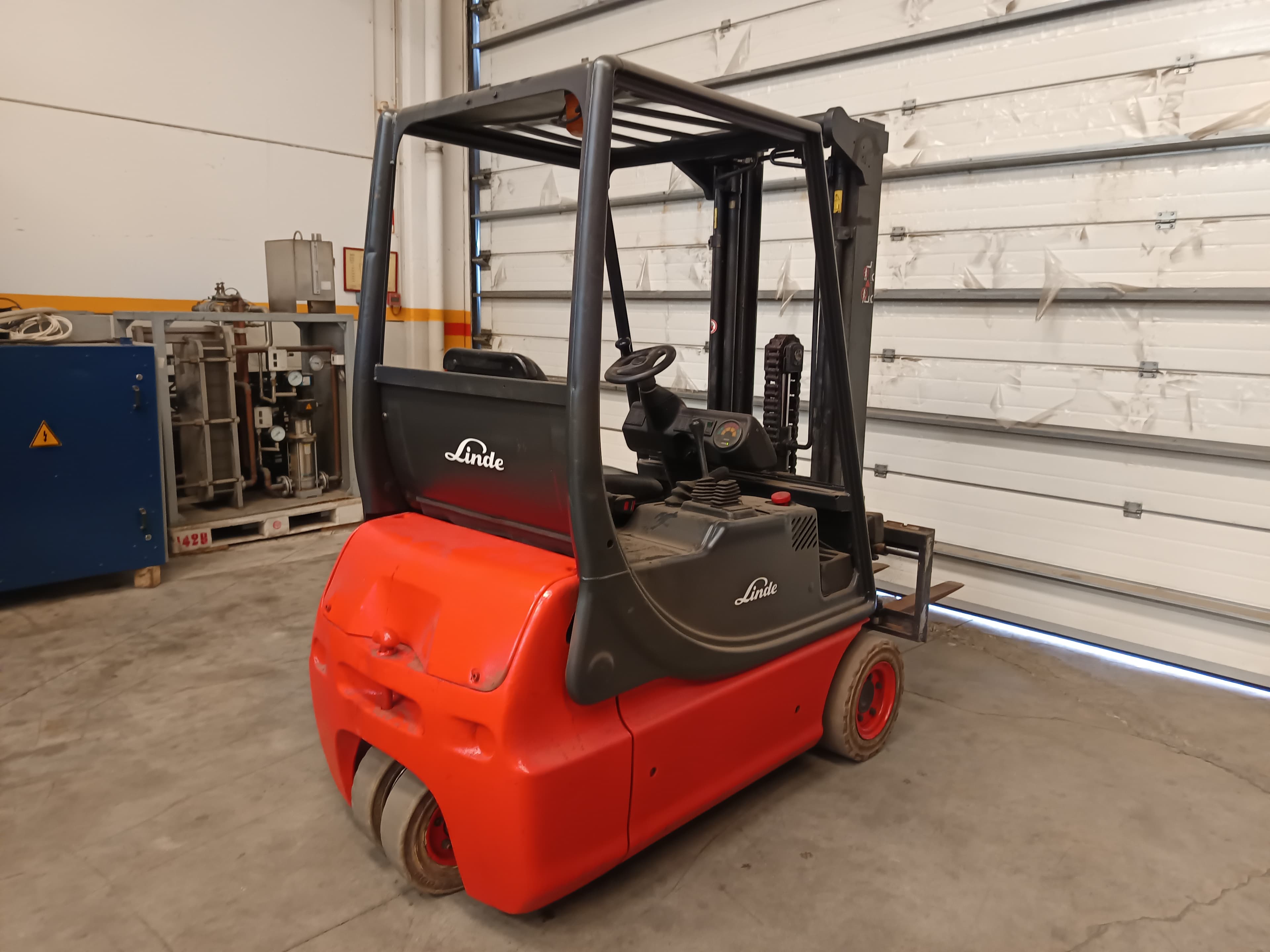 Linde Forklift — image 4