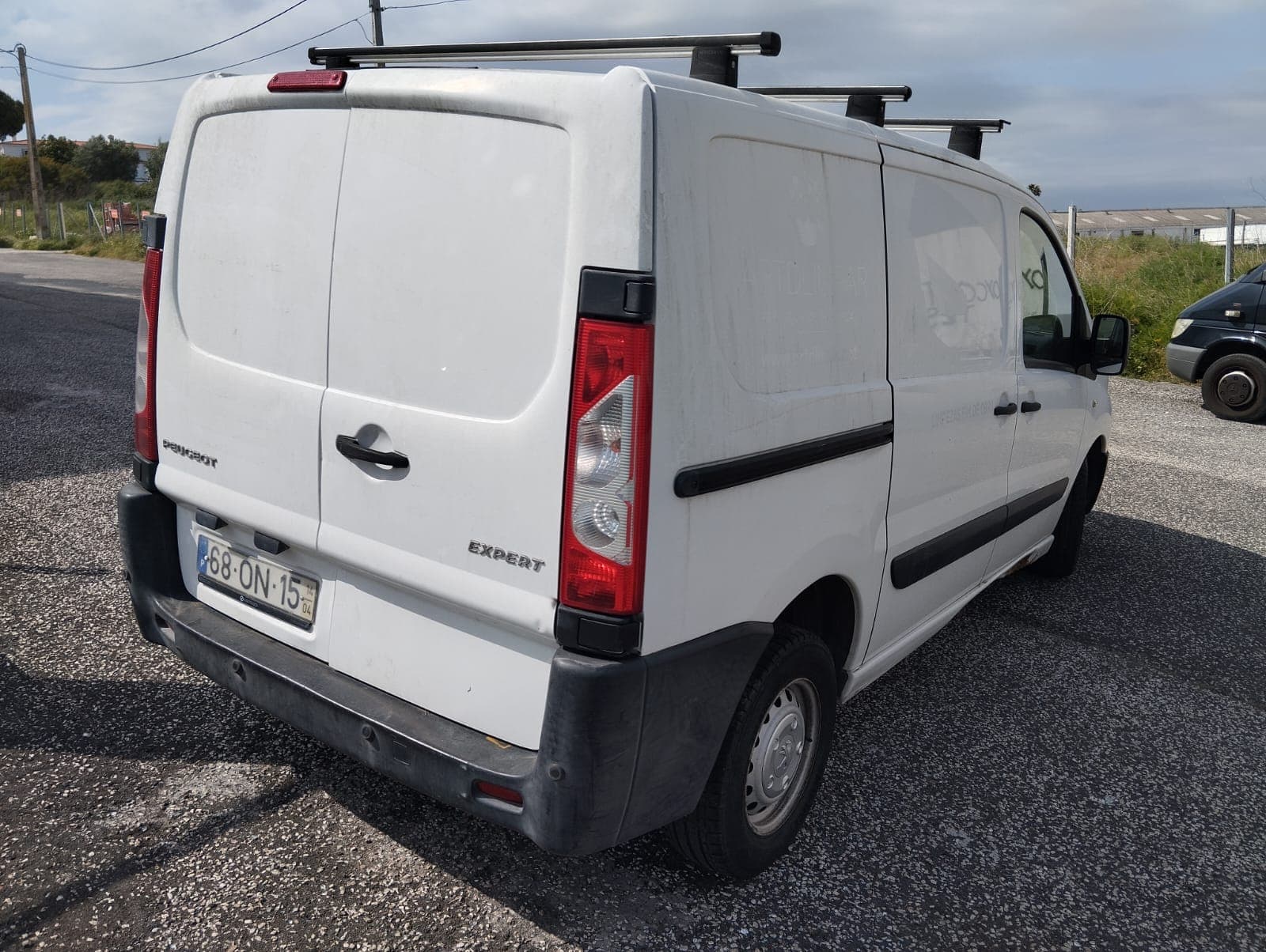 Peugeot Expert · Ano 2014 — imagem 4