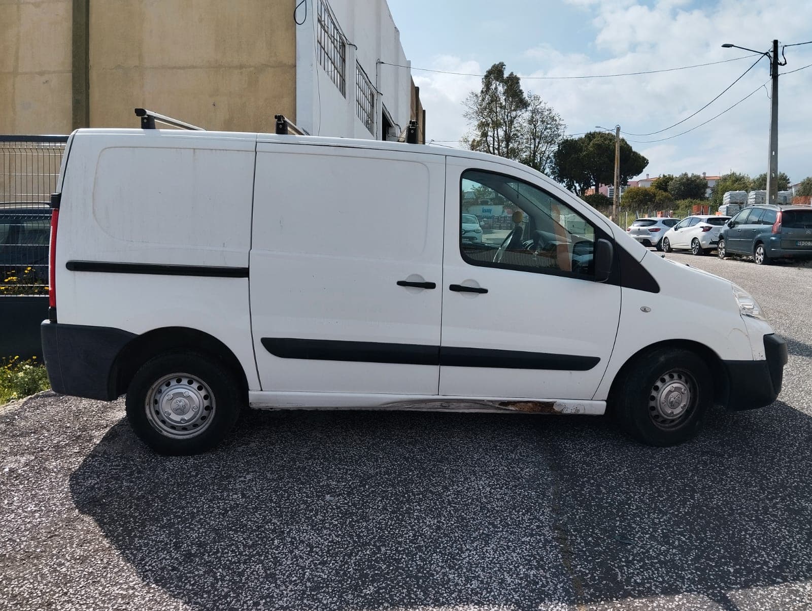 Peugeot Expert · Ano 2014 — imagem 7