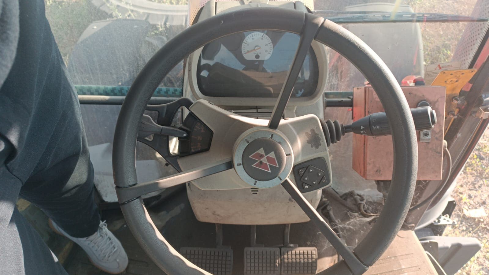 Massey Ferguson 7614 — image 4