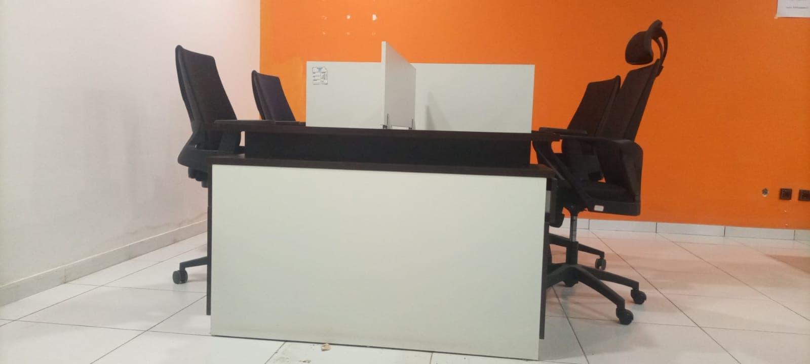 Mobilier de bureau — image 6