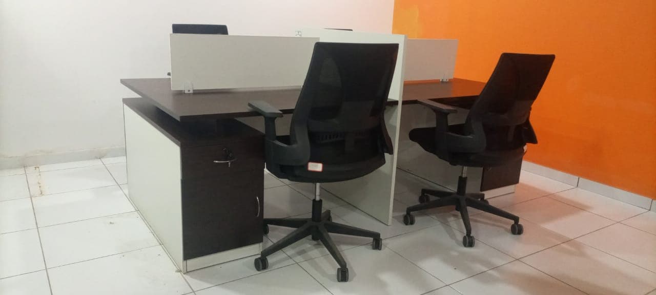 Mobiliario de oficina — imagen 3