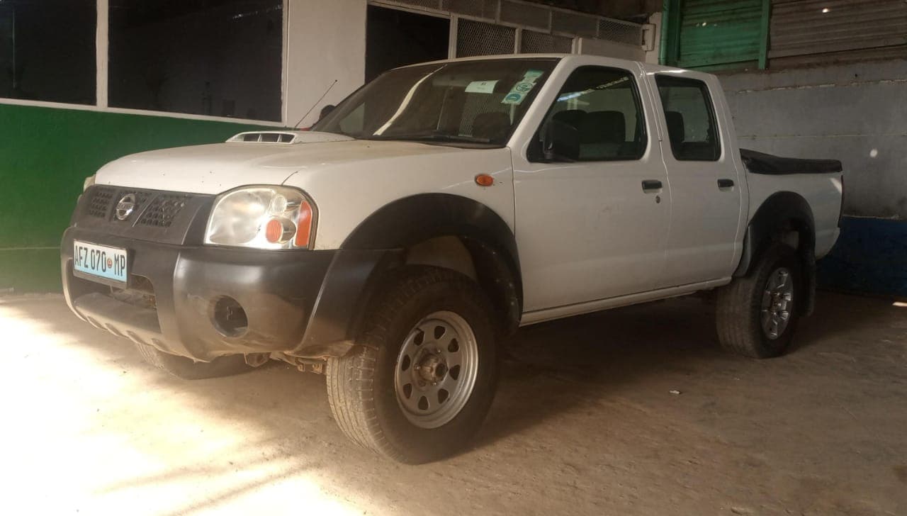 Nissan Hardbody — imagem 6