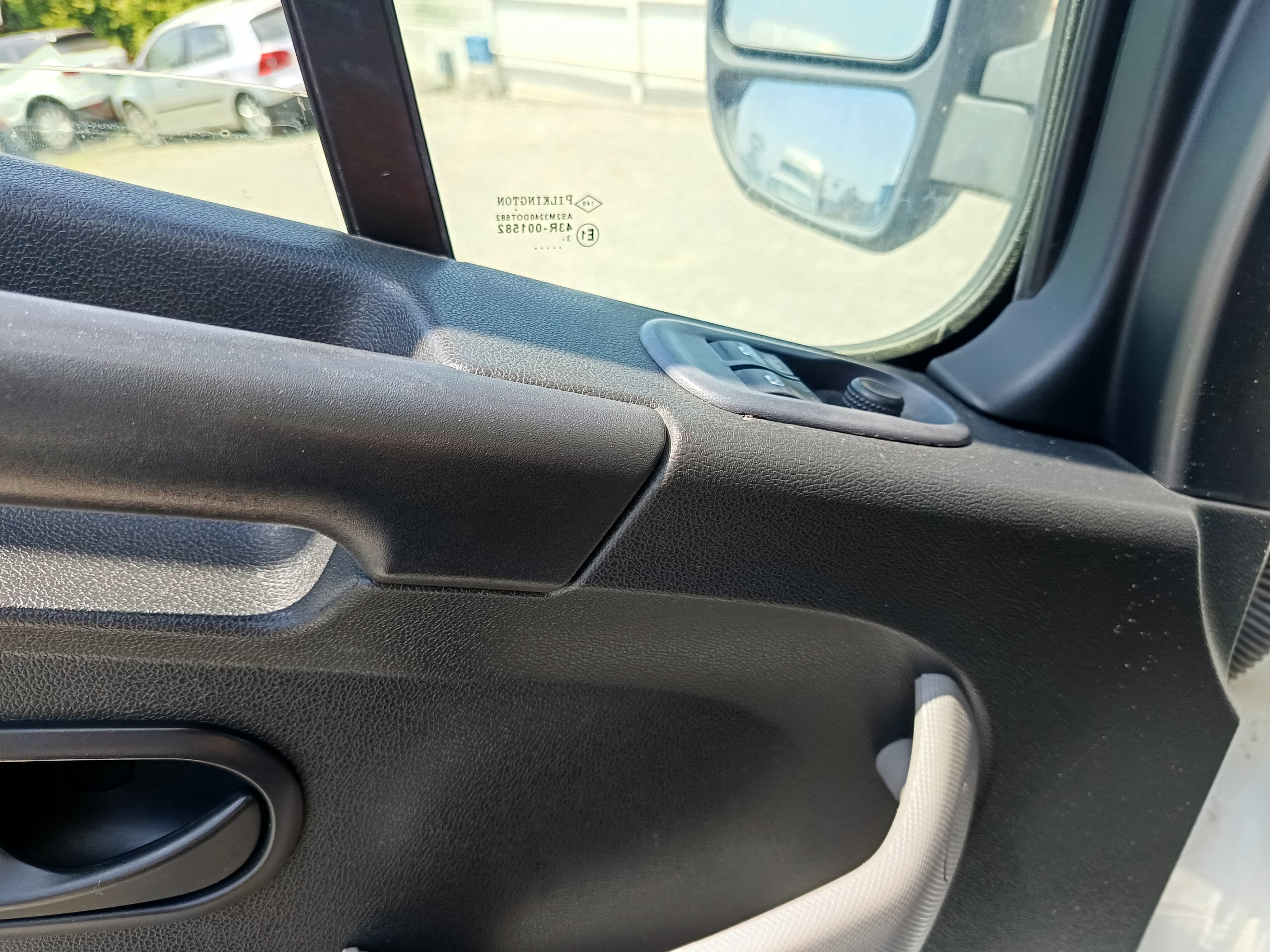 Renault Master · Ano 2014 — imagem 27