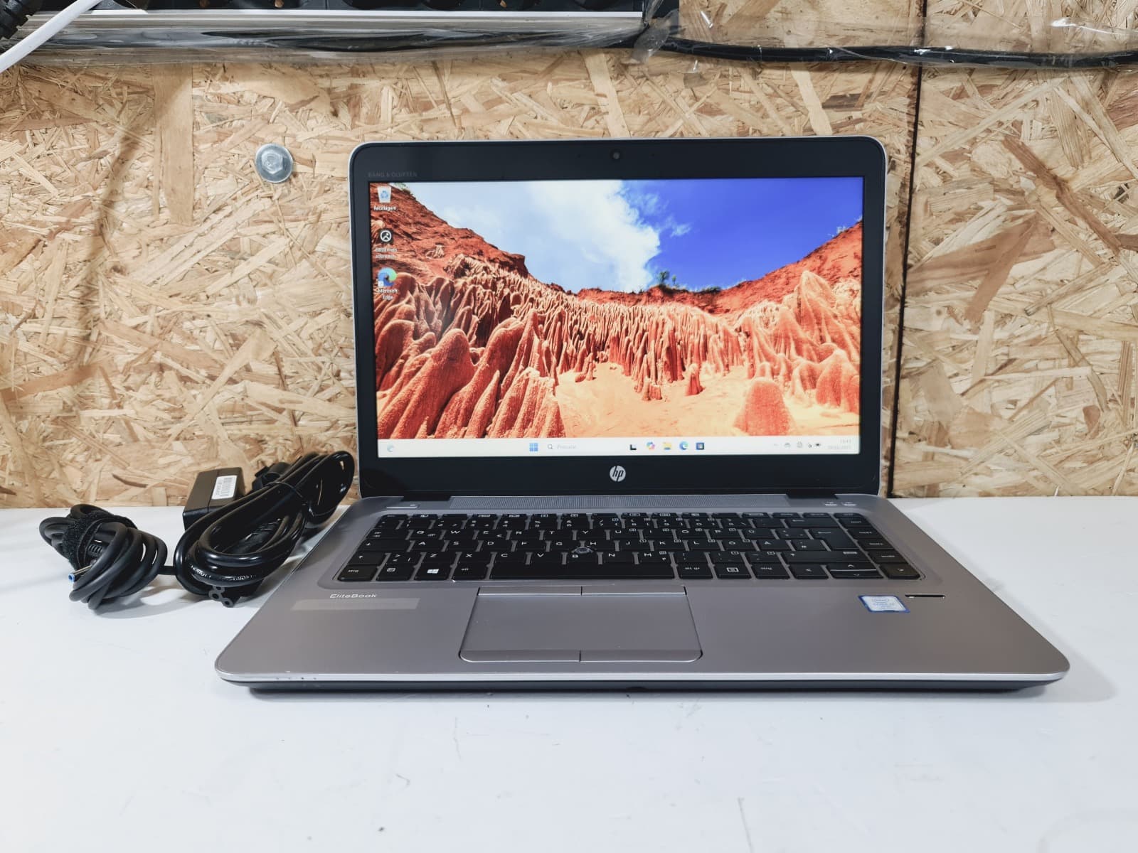 Portátil HP EliteBook 840 G4 — imagen 1