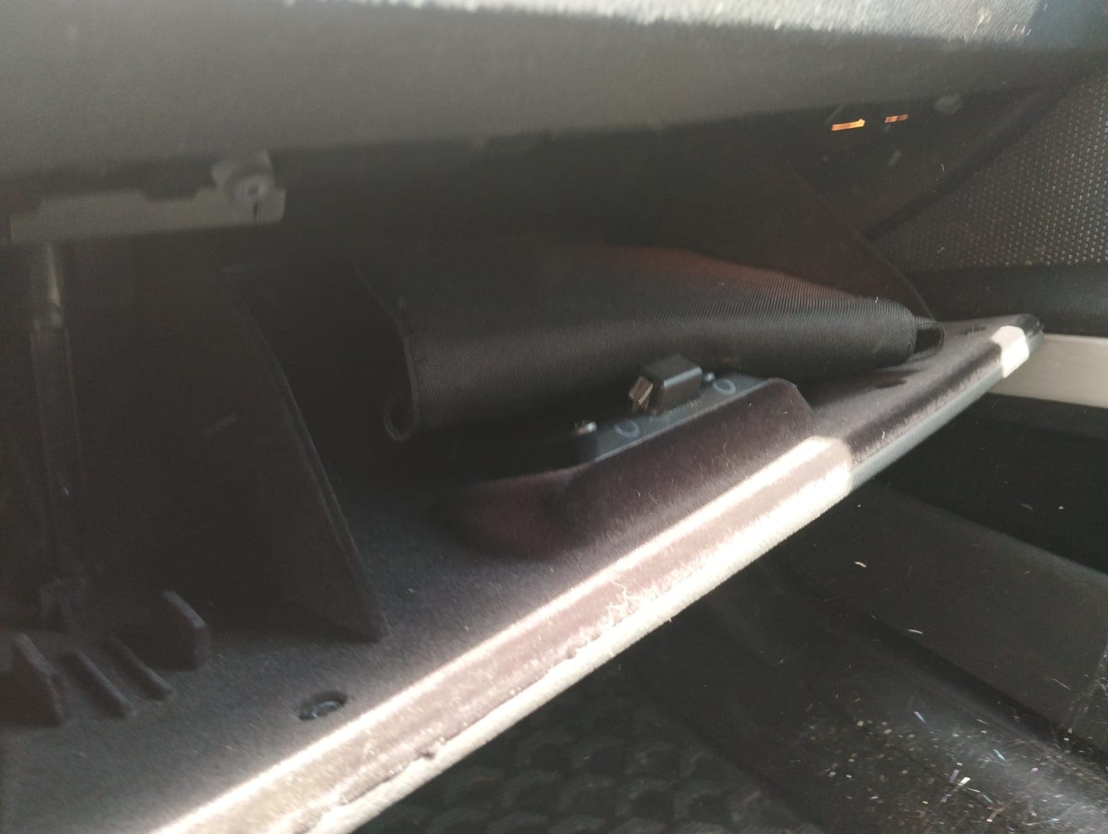 BMW 320D · Ano 2007 — imagen 14