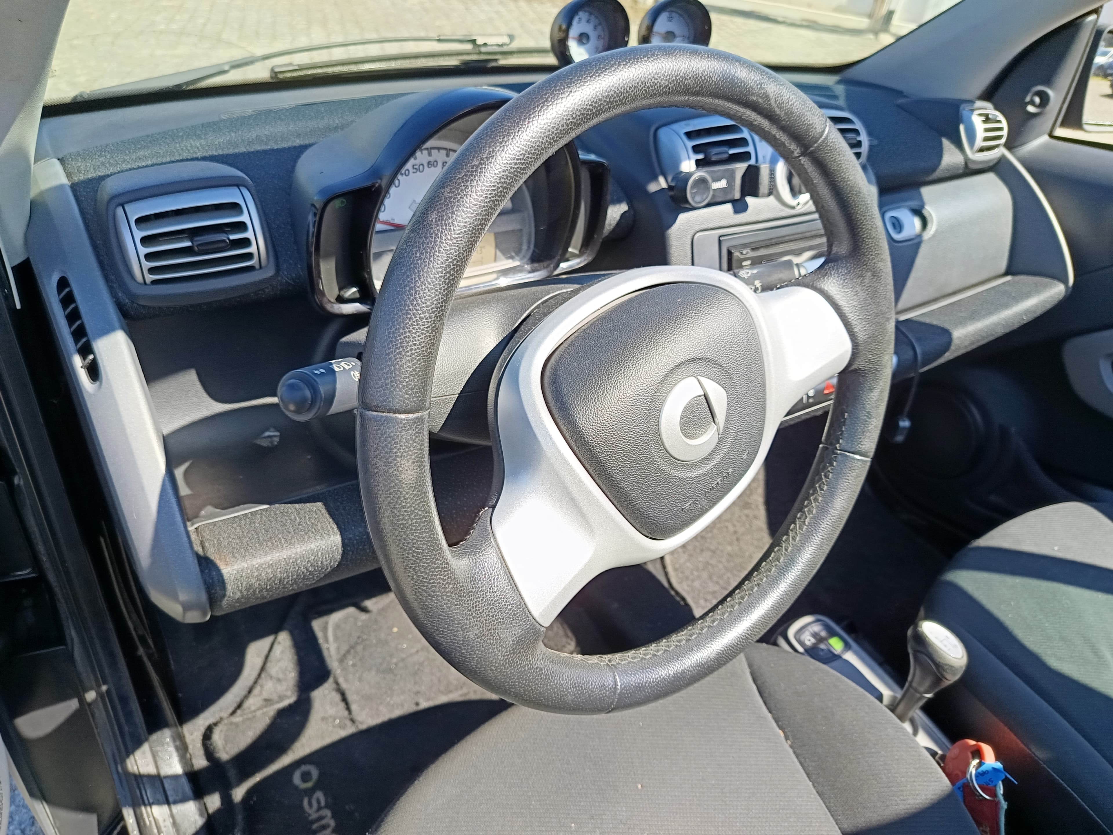 Smart Fortwo Cabrio · Ano 2010 — imagen 25