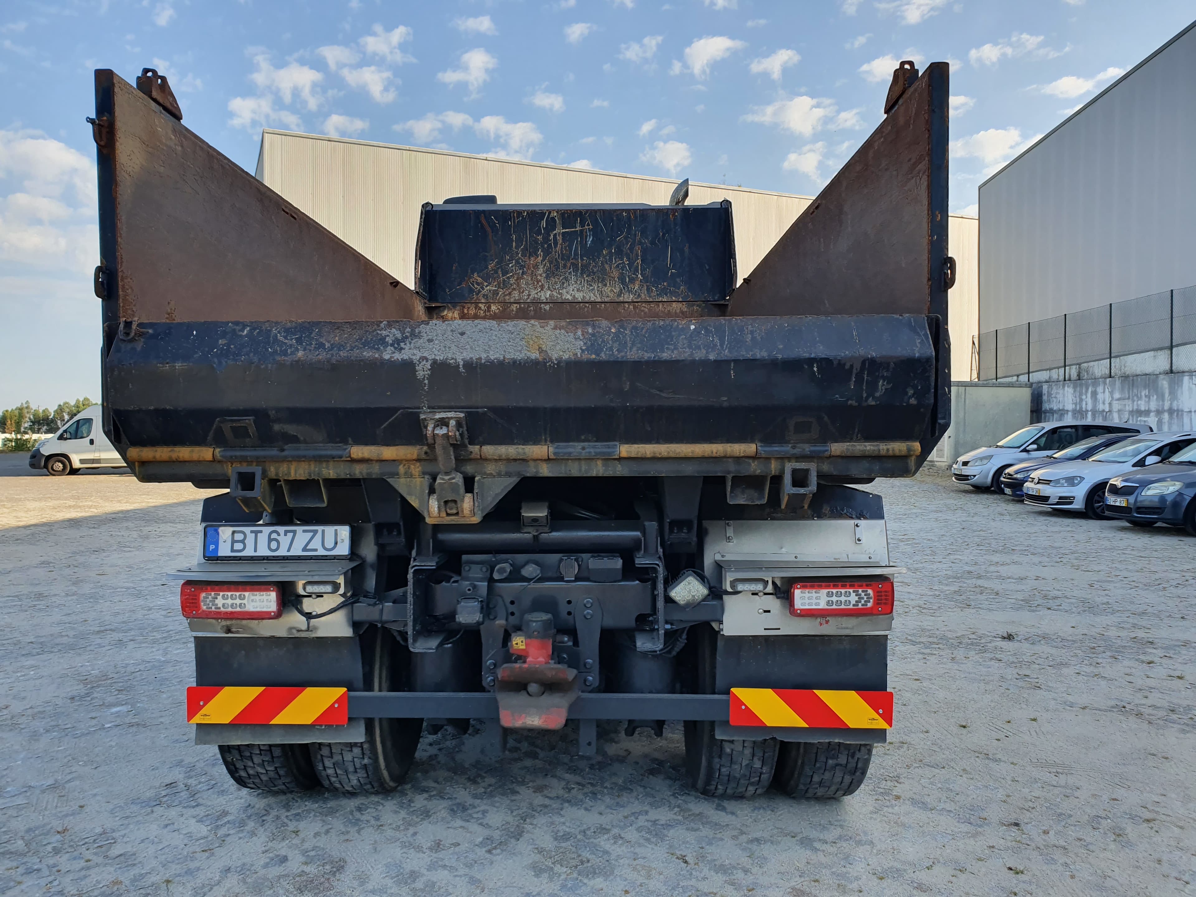 Volvo FH 6X4 · Ano 2014 — imagen 5