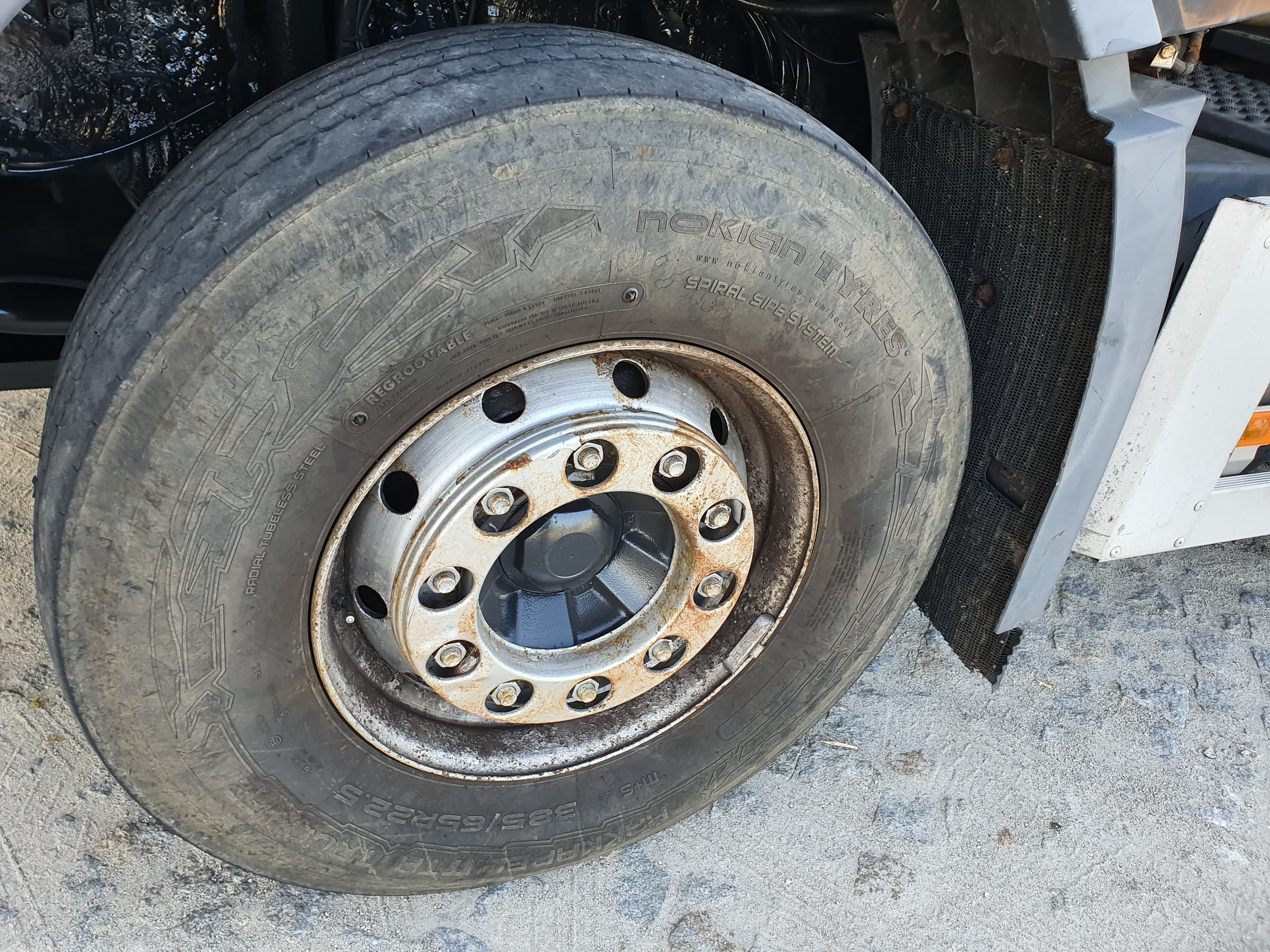 Volvo FH 6X4 · Ano 2014 — imagen 11