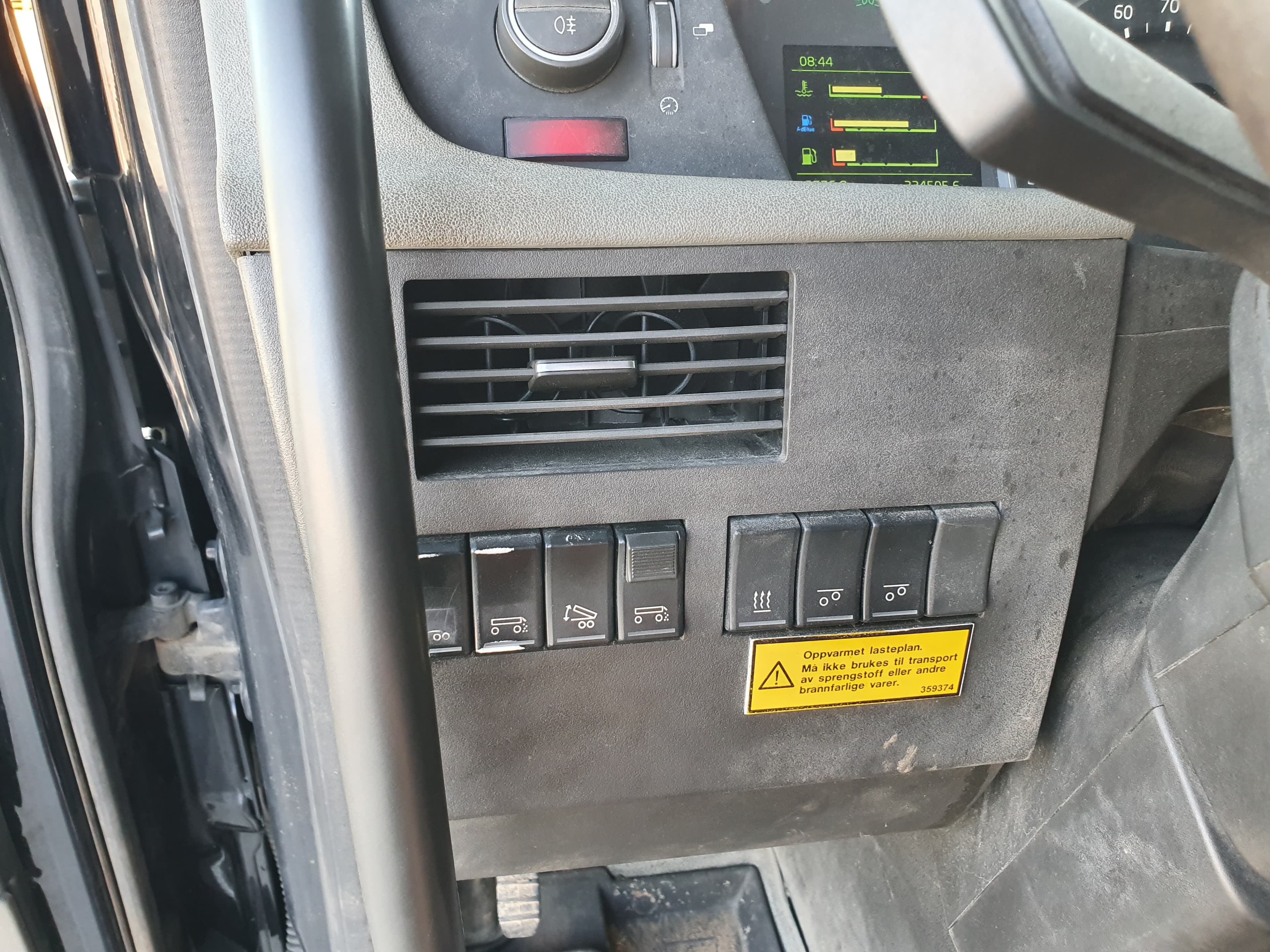 Volvo FH 6X4 · Ano 2014 — imagen 37