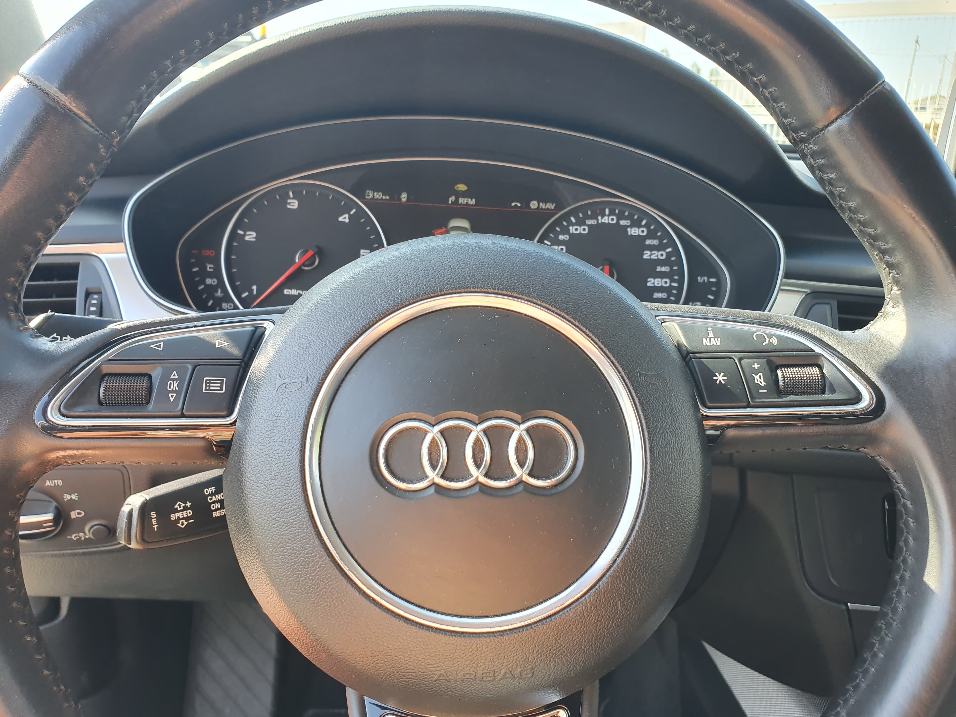Audi A6 Allroad · Ano 2012 — imagen 41