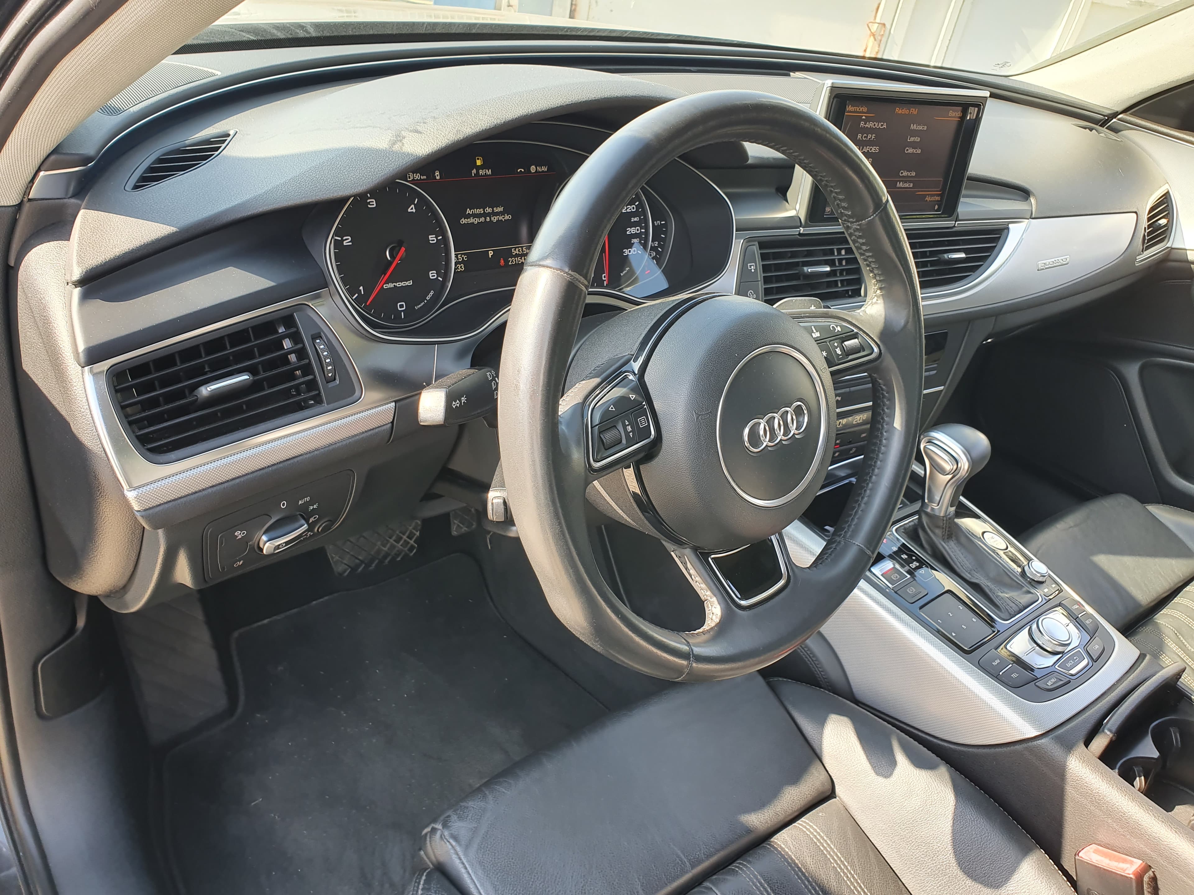 Audi A6 Allroad · Ano 2012 — imagen 33