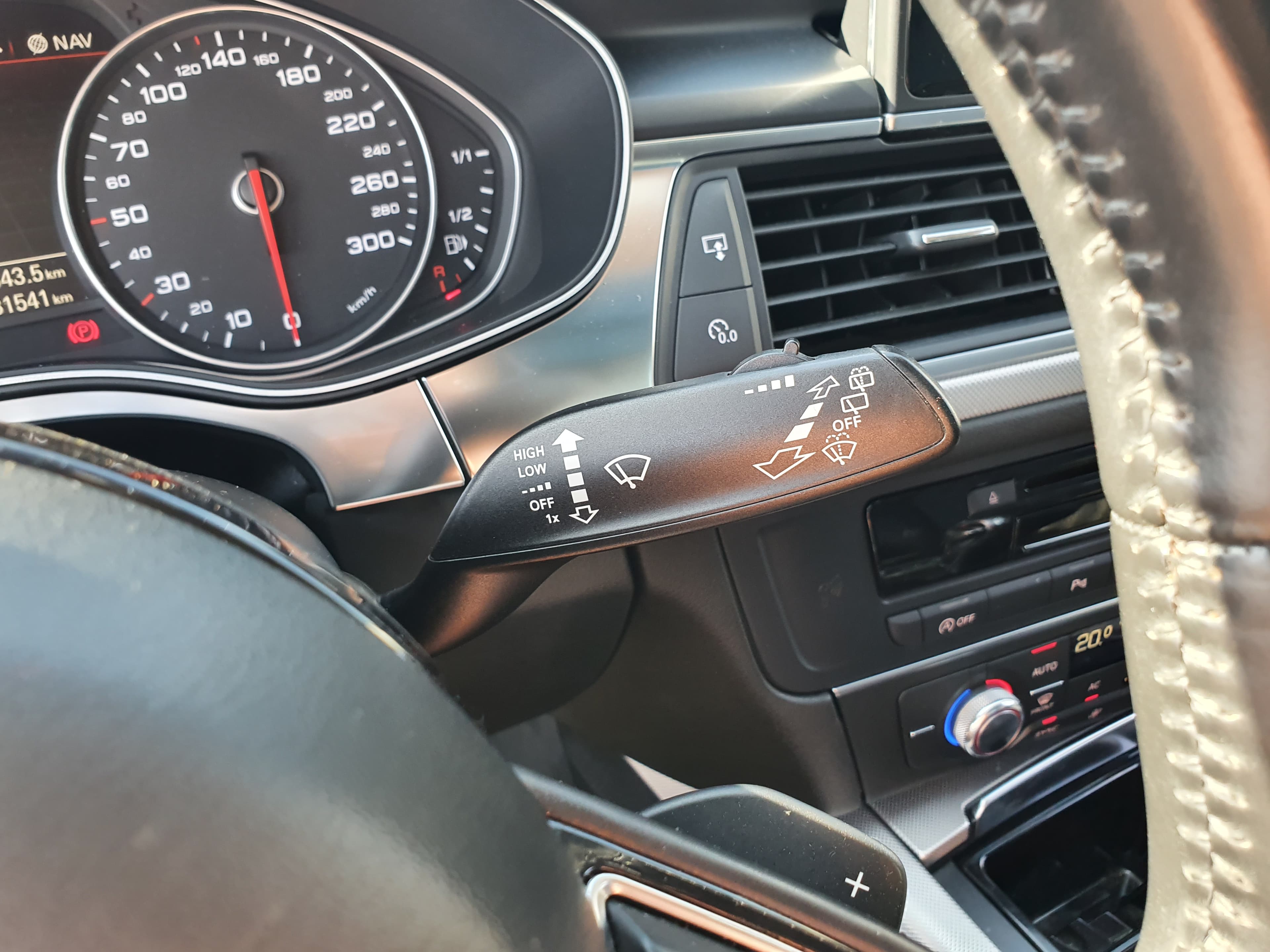 Audi A6 Allroad · Ano 2012 — imagen 44