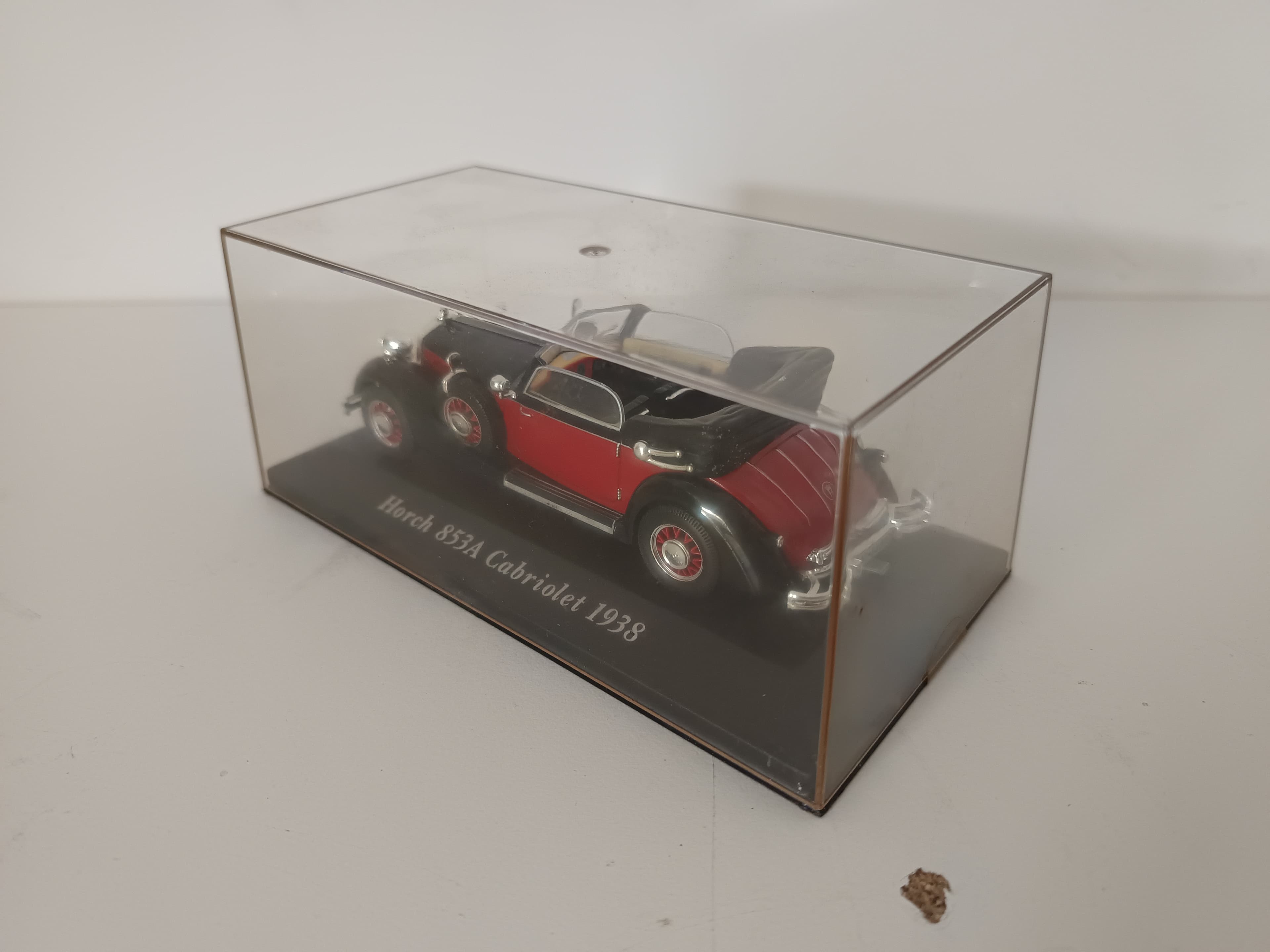 Miniatura de Vehículo Escala 1:43 — imagen 5