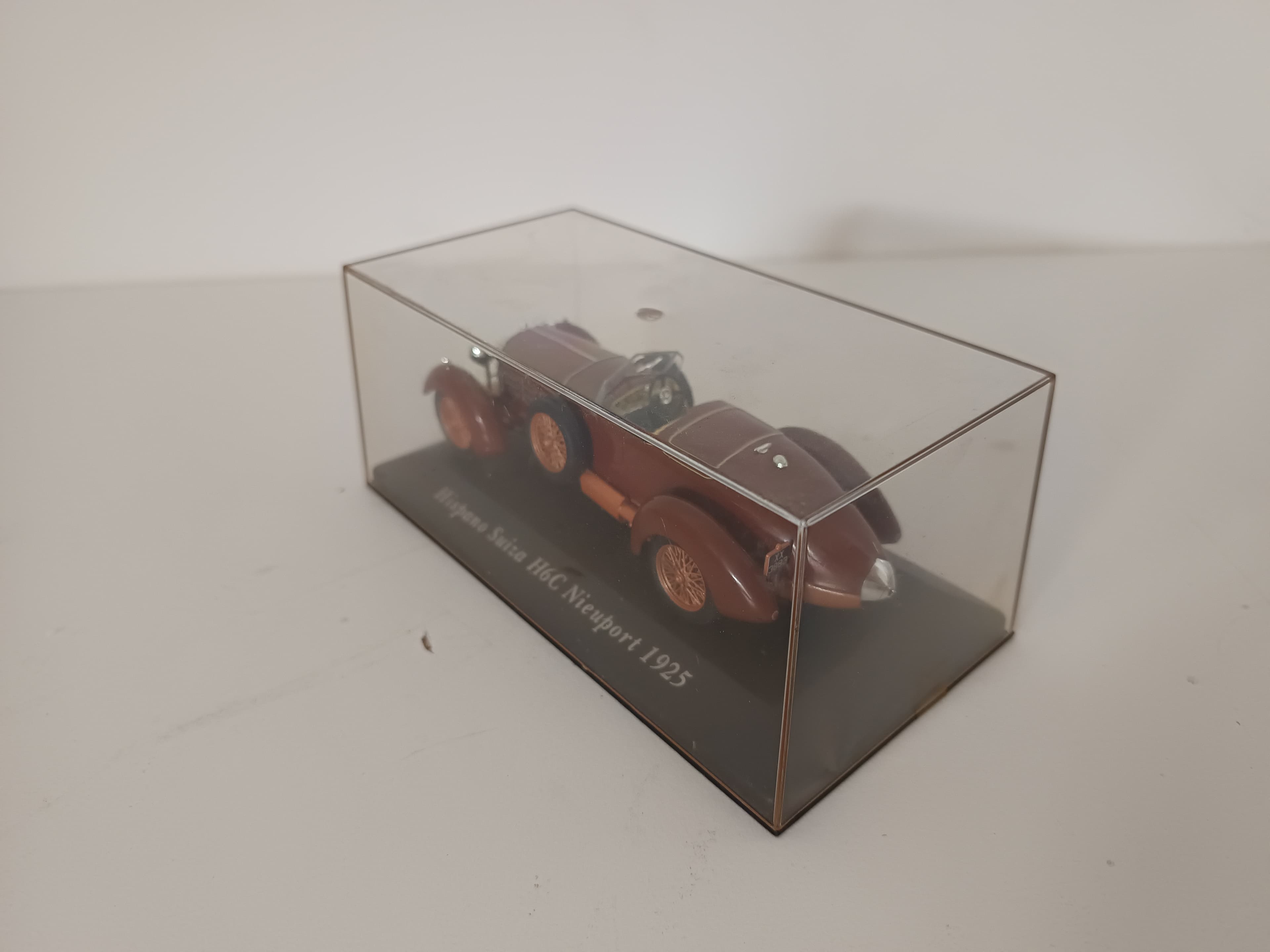 Miniatura Veículo Escala 1:43 — image 5