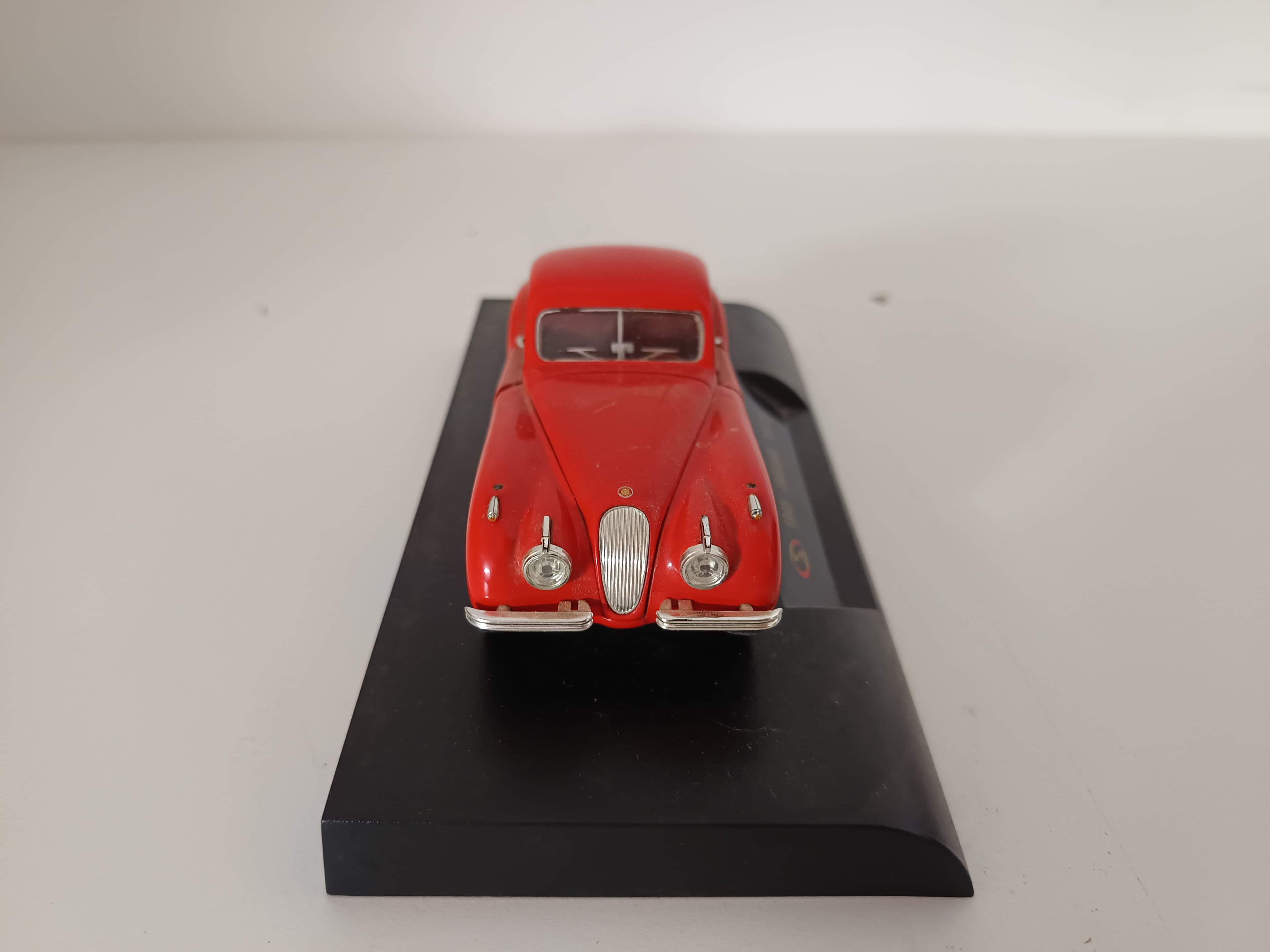 Miniatura Veículo Escala 1:43 — imagem 4
