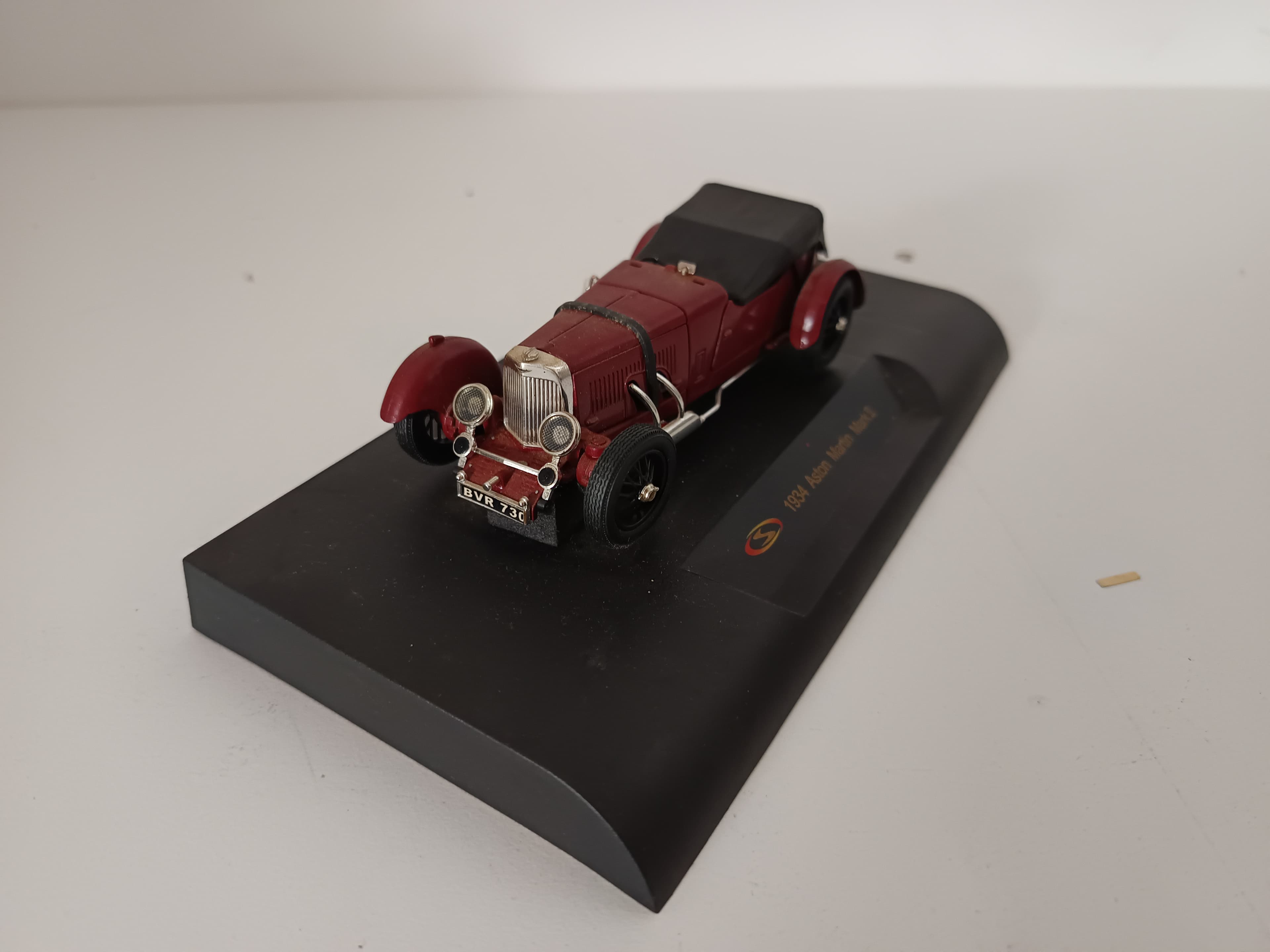 Miniatura de Vehículo Escala 1:43 — imagen 2
