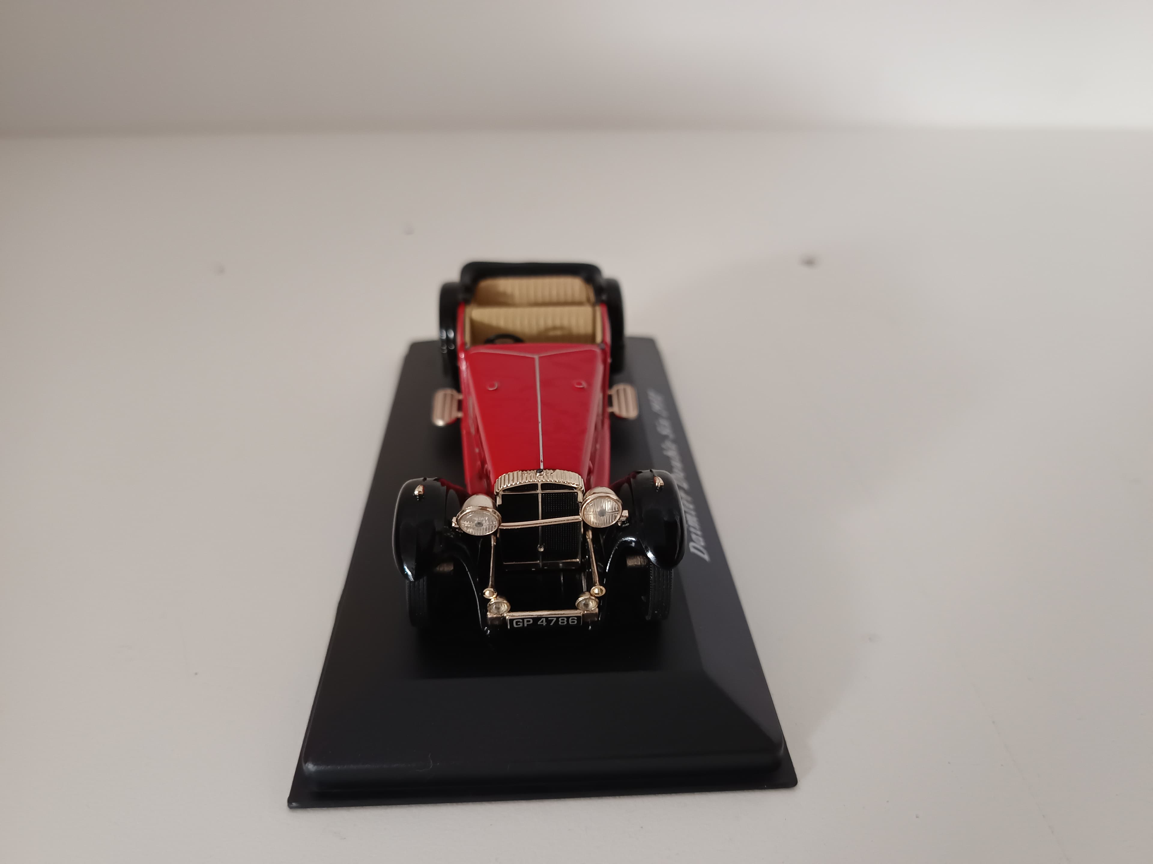 Miniatura Veículo Escala 1:43 — imagem 3