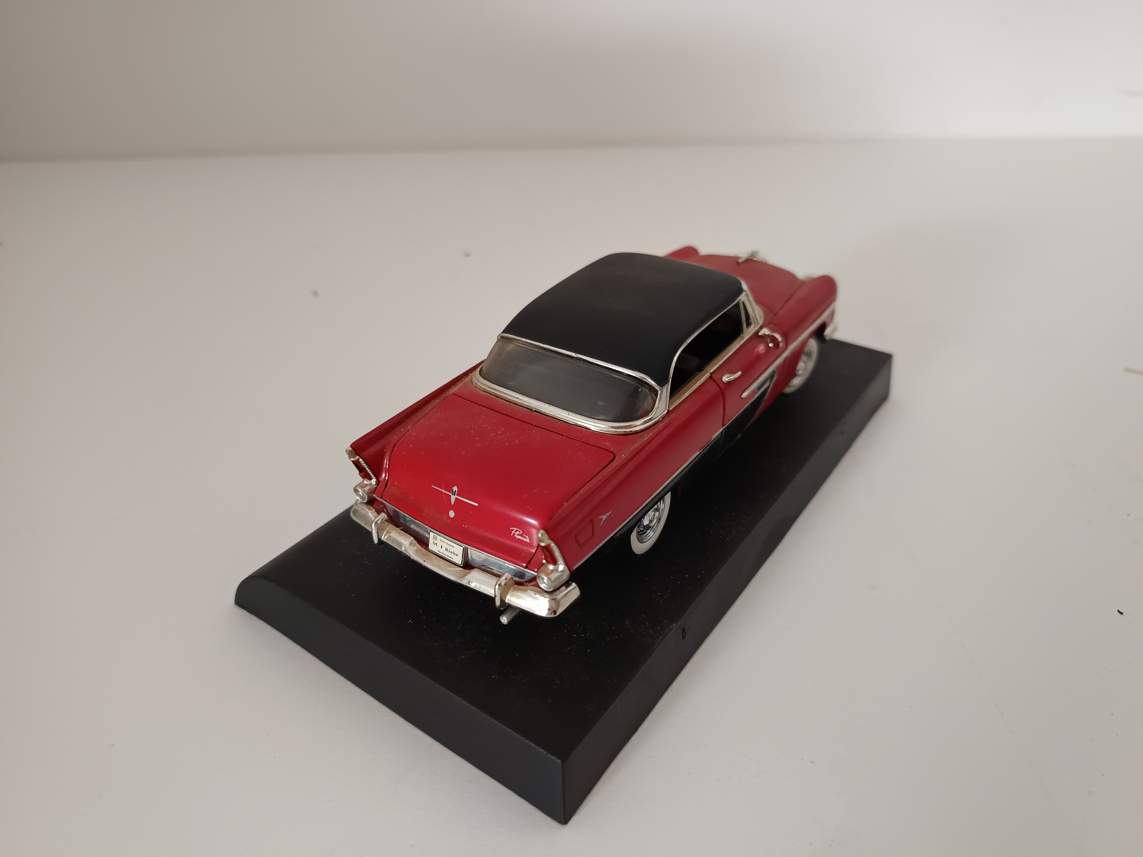 Miniatura de Vehículo Escala 1:43 — imagen 6