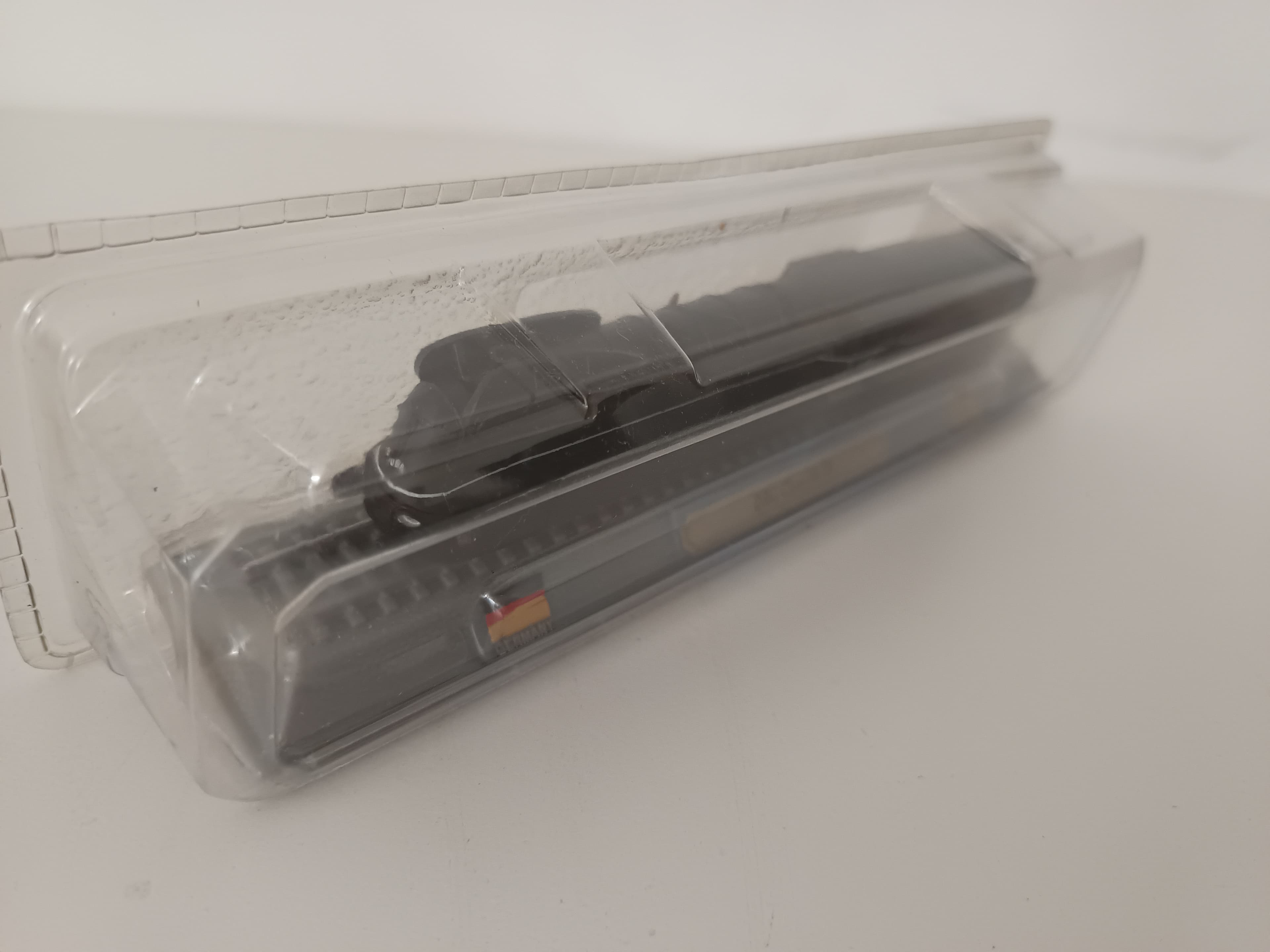 Miniatura Locomotiva Escala 1:160 — imagem 4