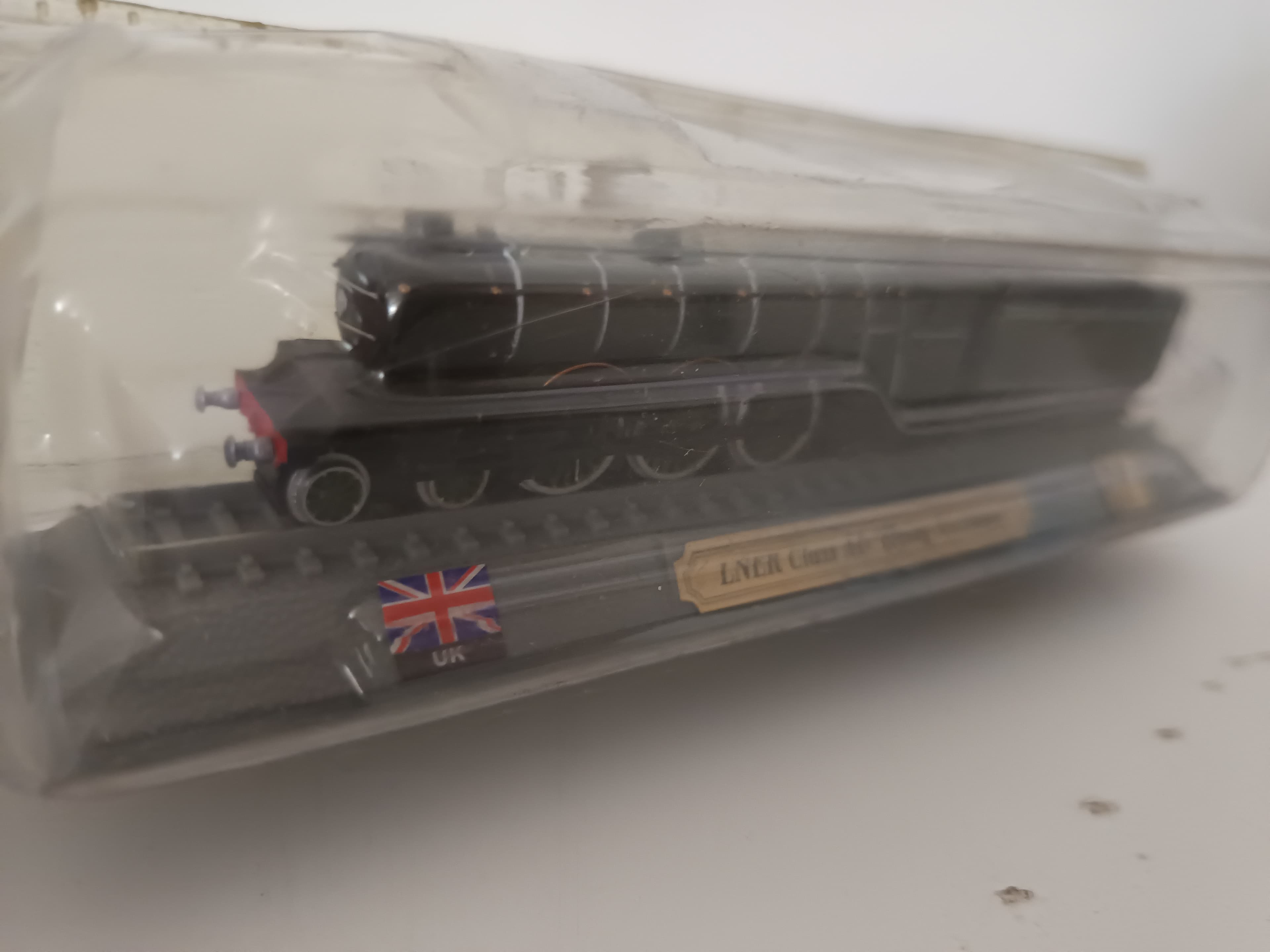 Miniatura Locomotiva Escala 1:160 — imagem 4