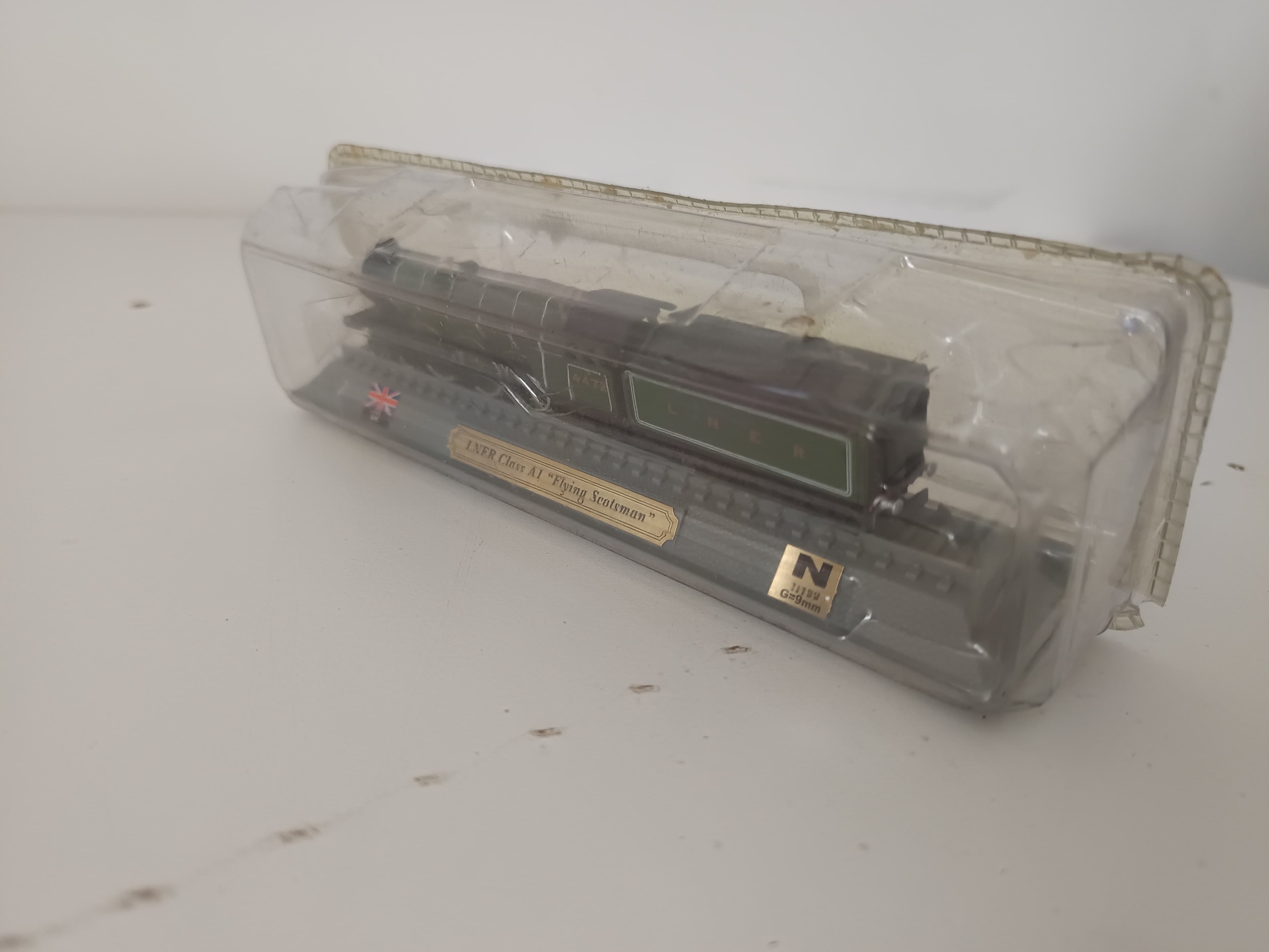 Miniatura Locomotiva Escala 1:160 — imagem 3