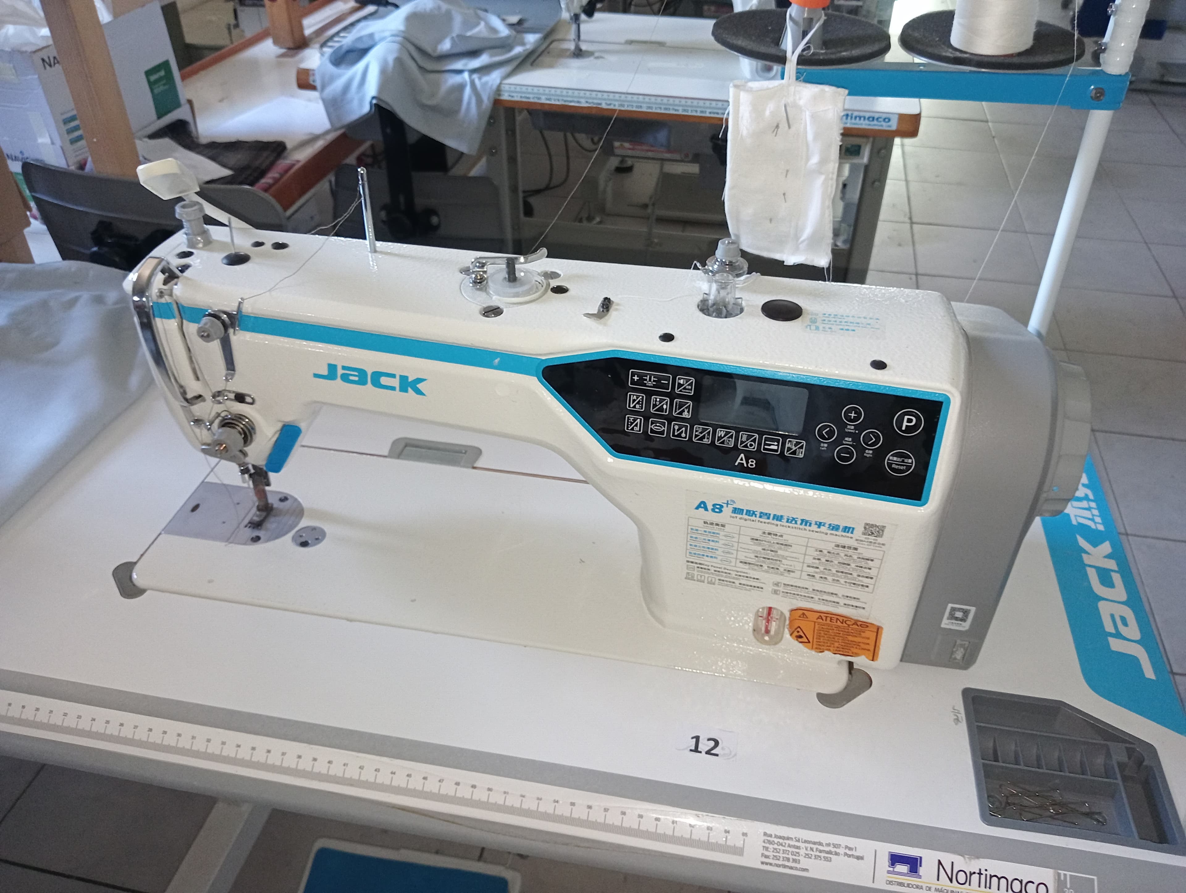 Sewing Machines — image 9