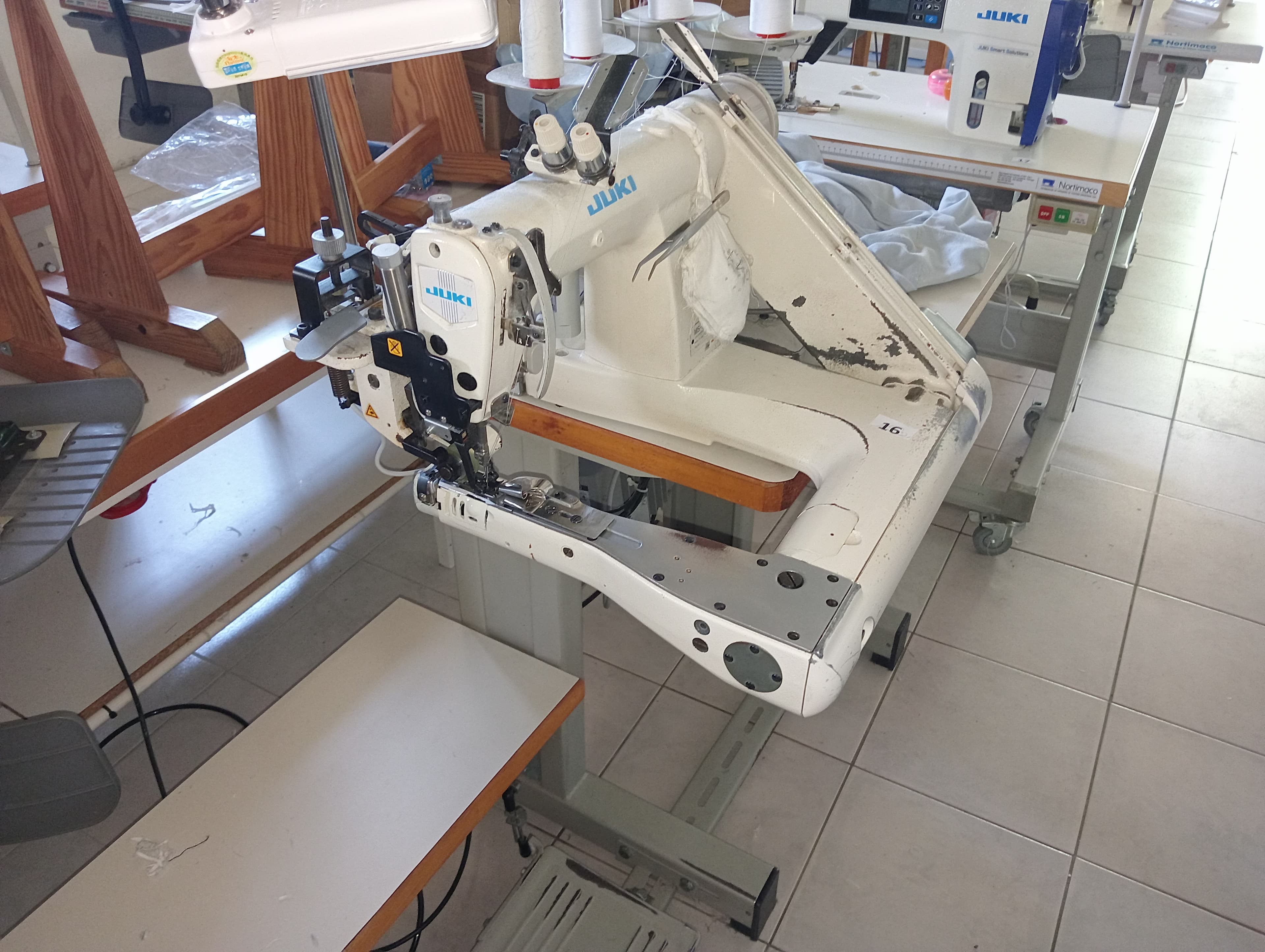 Sewing Machines — image 20
