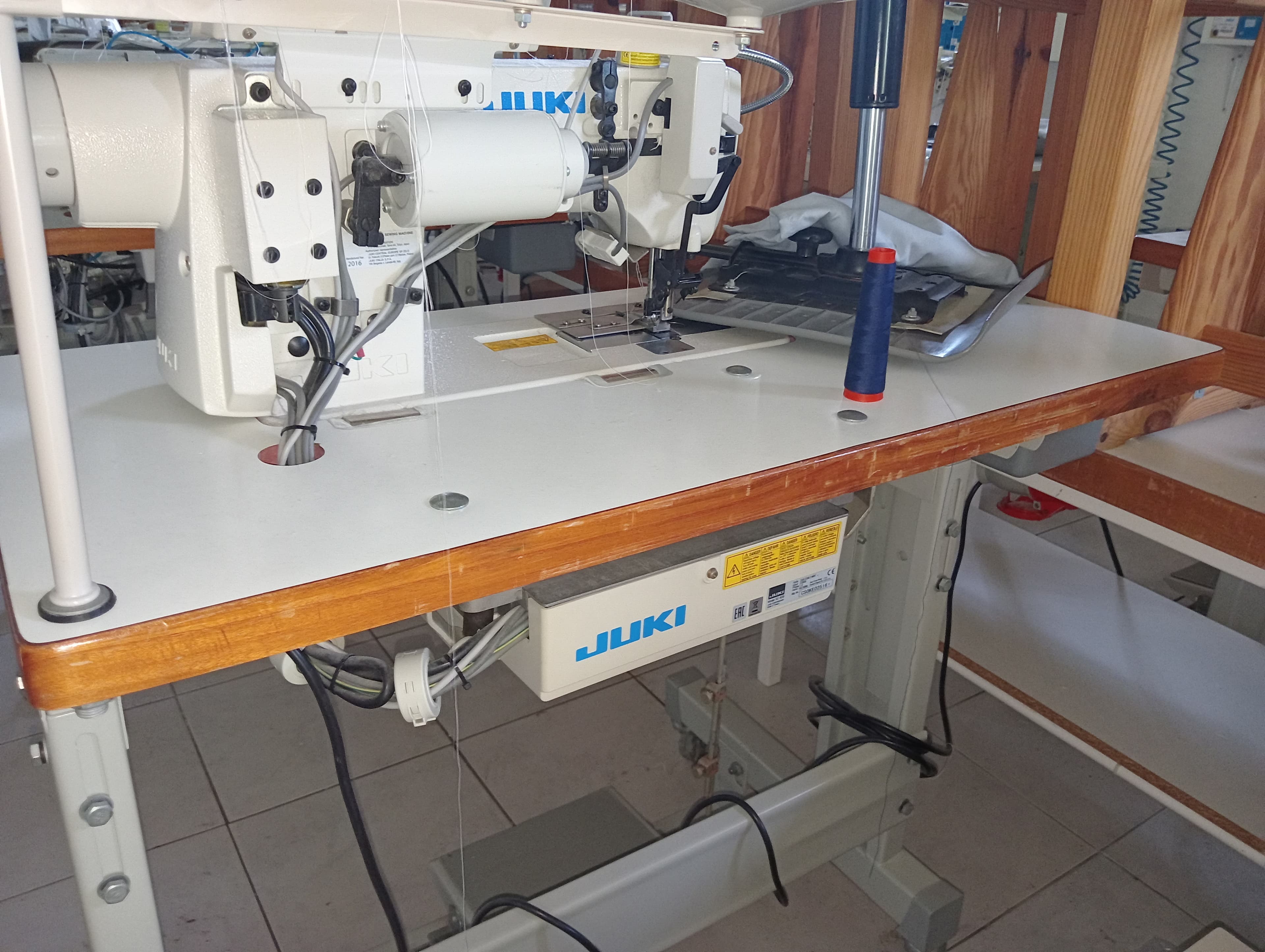 Sewing Machines — image 19